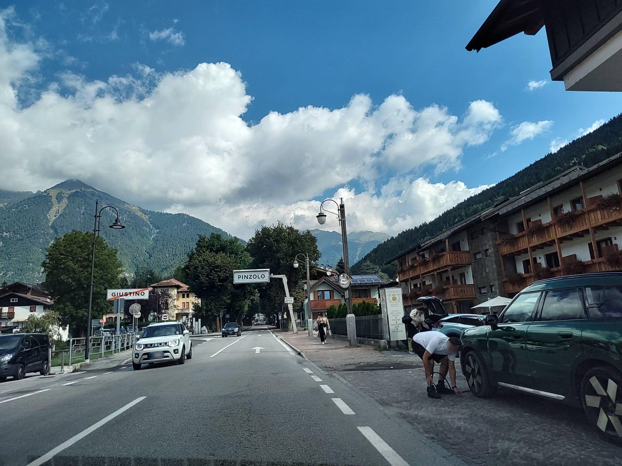 Street view near Hotel Bellavista ****, Pinzolo — © lary_fede (CC BY-SA · Mapillary)