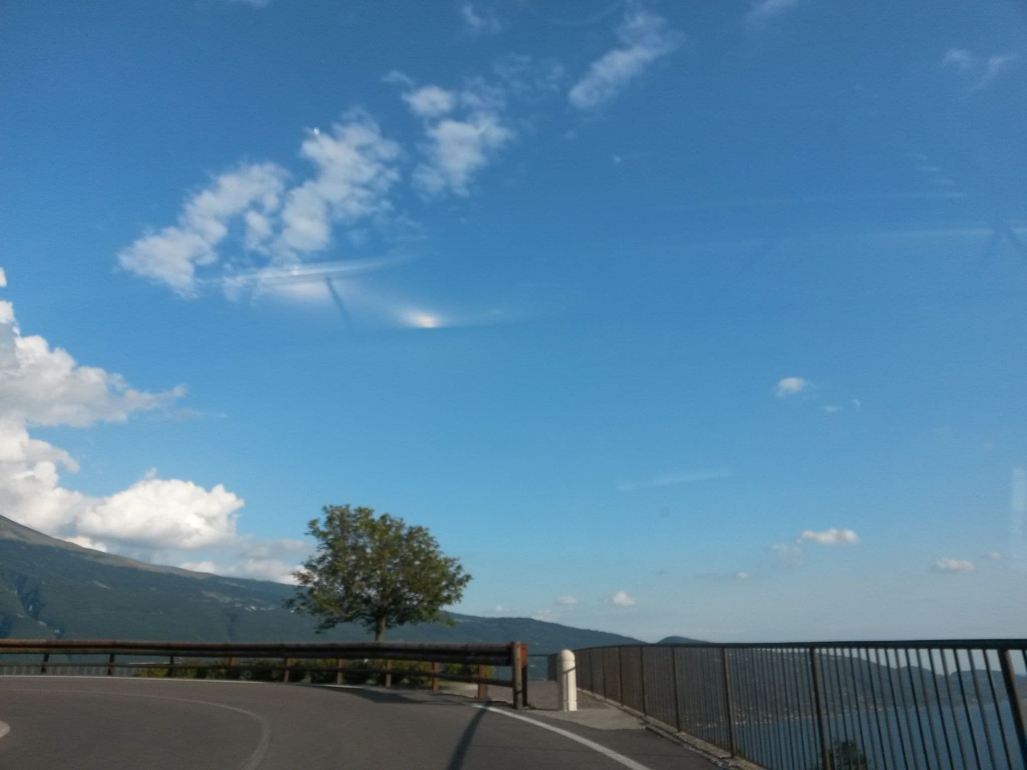 Street view near Hotel Garnì Ristorante Al Poggio, Magugnano — © uwekoch (CC BY-SA · Mapillary)