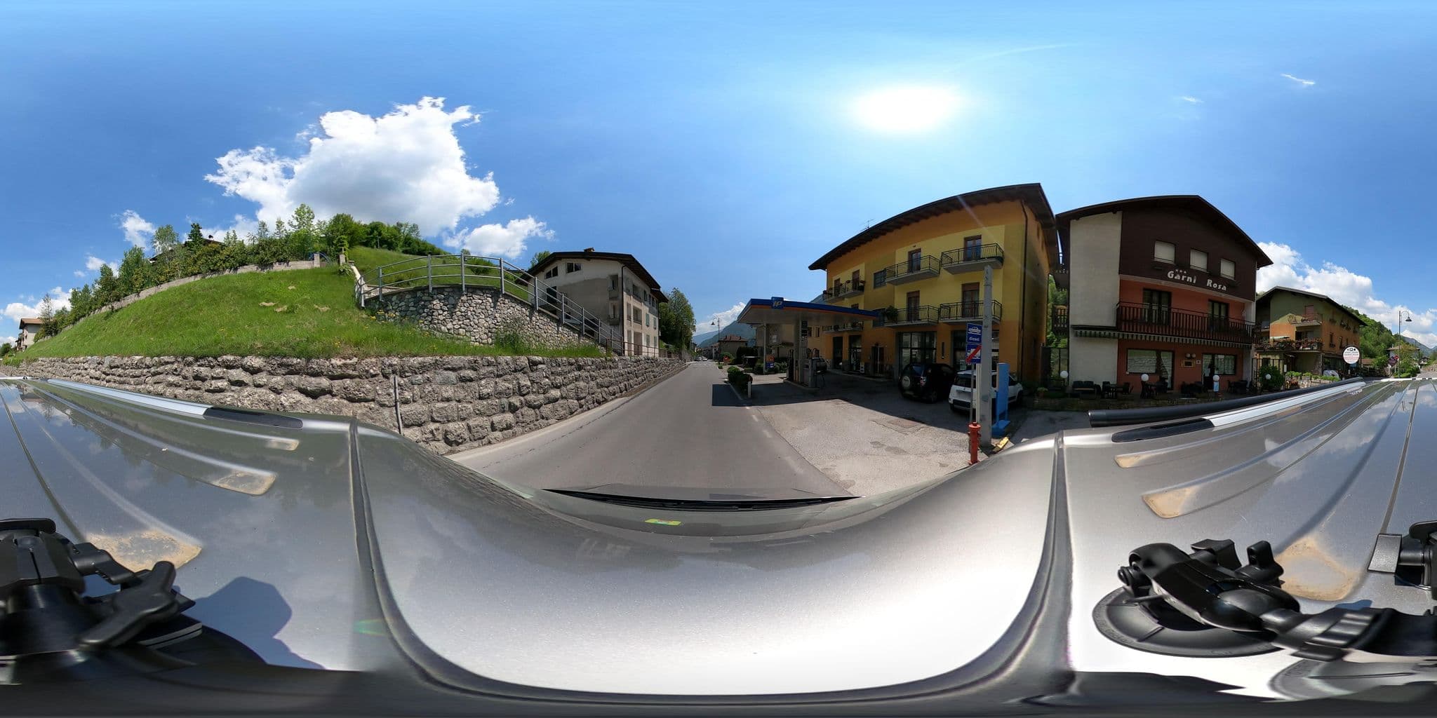 Street view near Garnì Rosa di Rosa Lorenza e C. SAS, Molina di Ledro — © kopra (CC BY-SA · Mapillary)
