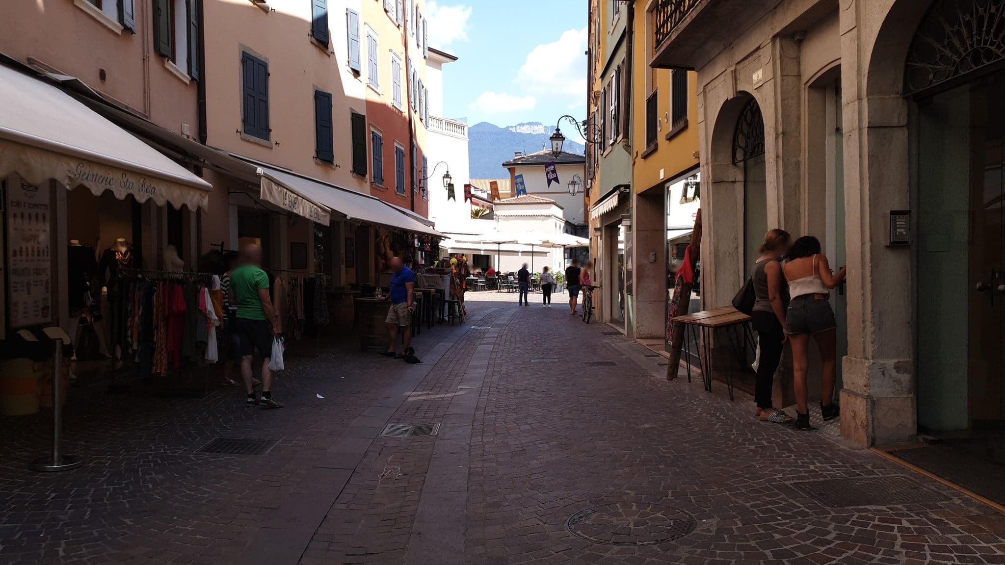 Street view near Casa Morellato, Riva del Garda — © jopparn (CC BY-SA · Mapillary)