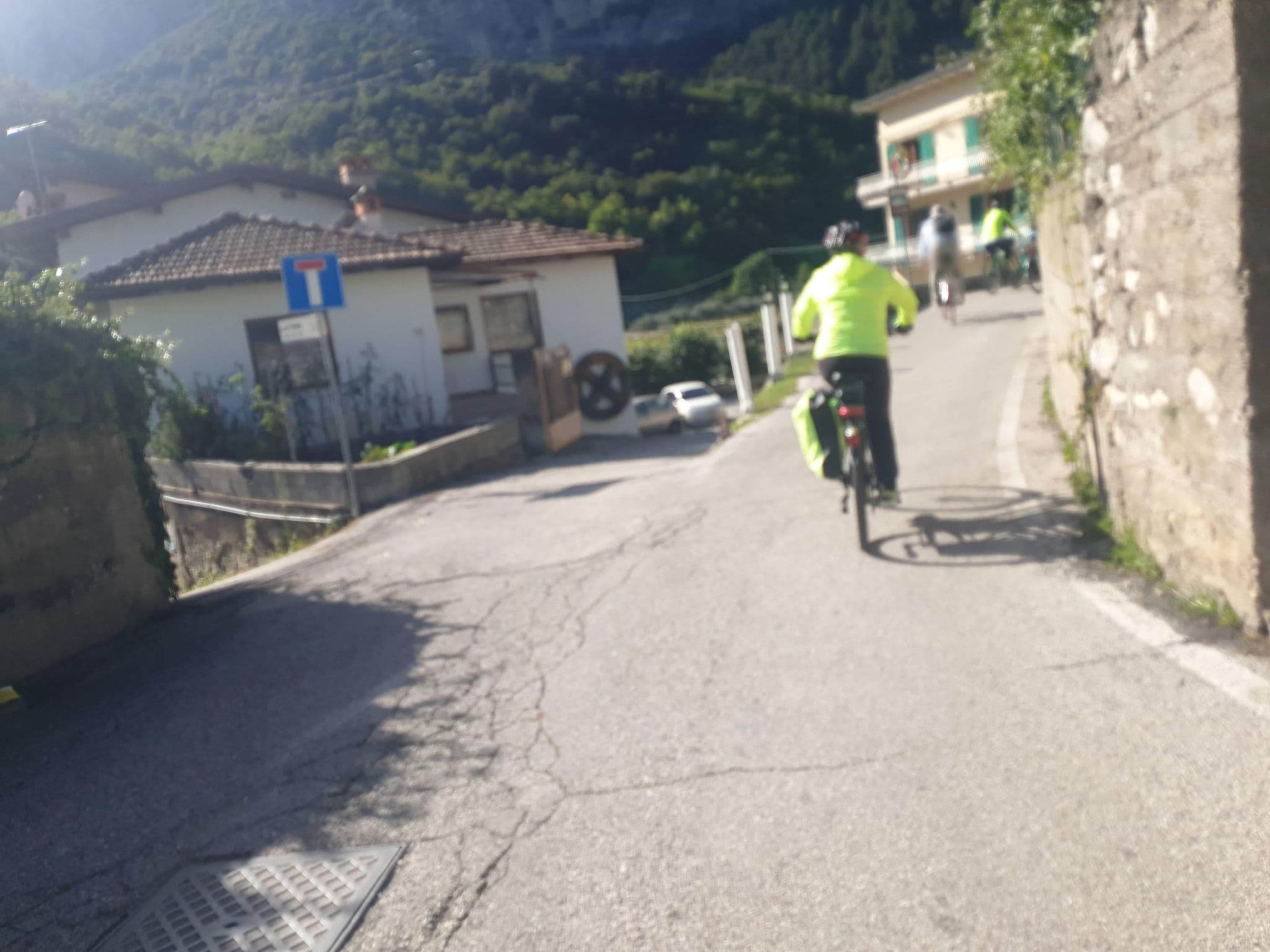 Street view near B&B Le Falesie, Dro — © voschix (CC BY-SA · Mapillary)