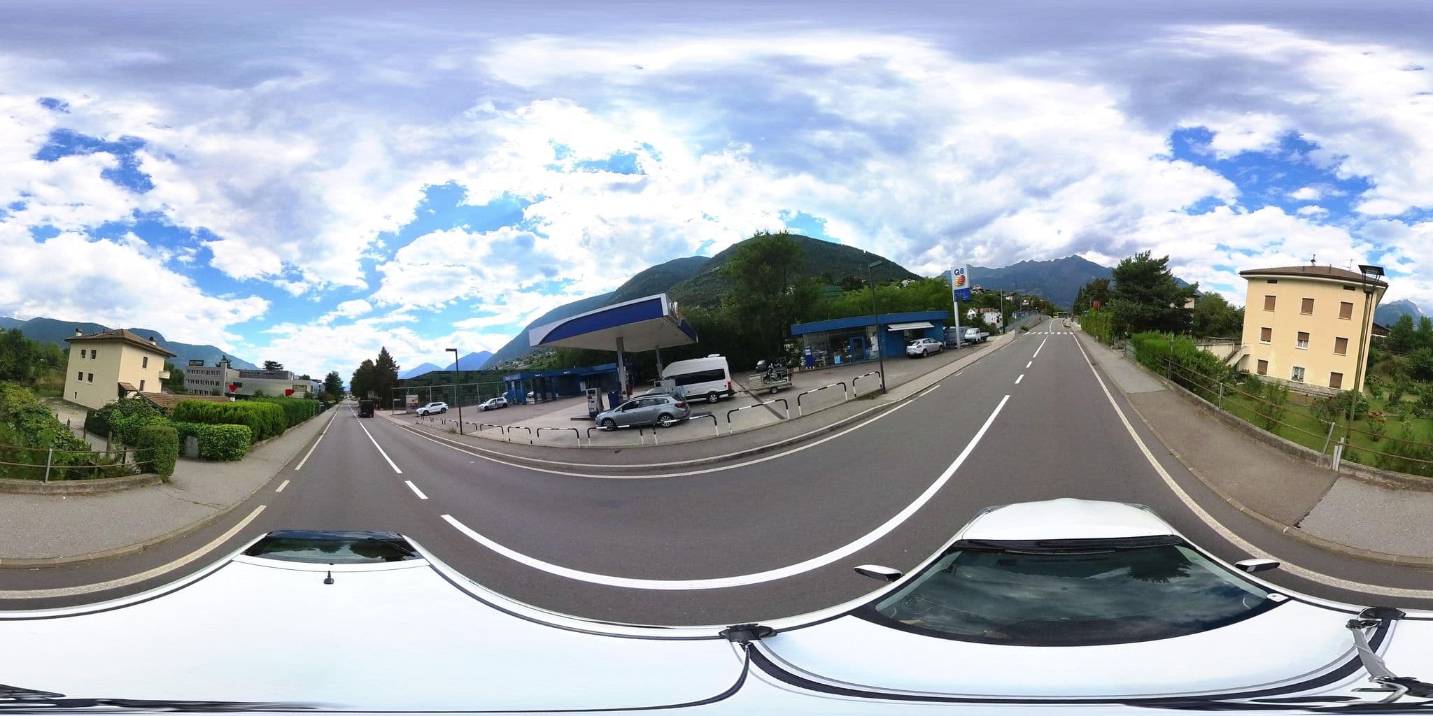 Street view near Bar Piccolo Bar, Marlengo — © osmplus_org (CC BY-SA · Mapillary)