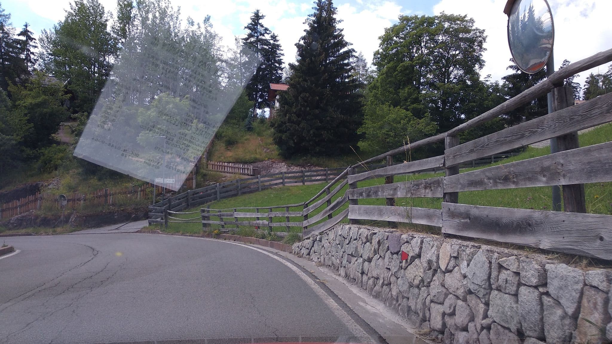 Street view near Zuegghuette Kg Des Falk Stefan U. Co, Sinigo — © steinm (CC BY-SA · Mapillary)