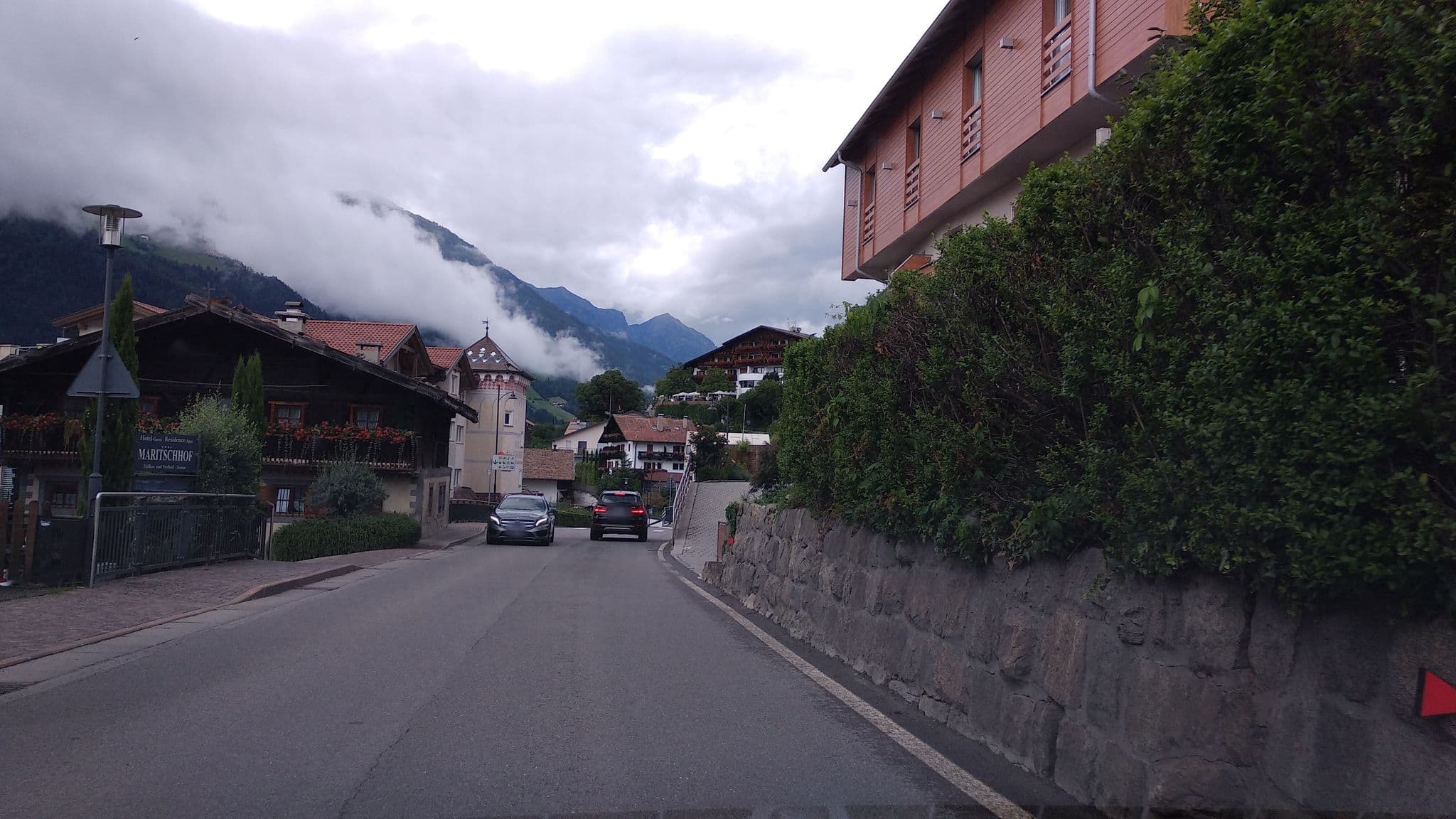 Street view near Mittendorf Klimaresidence, Scena — © steinm (CC BY-SA · Mapillary)