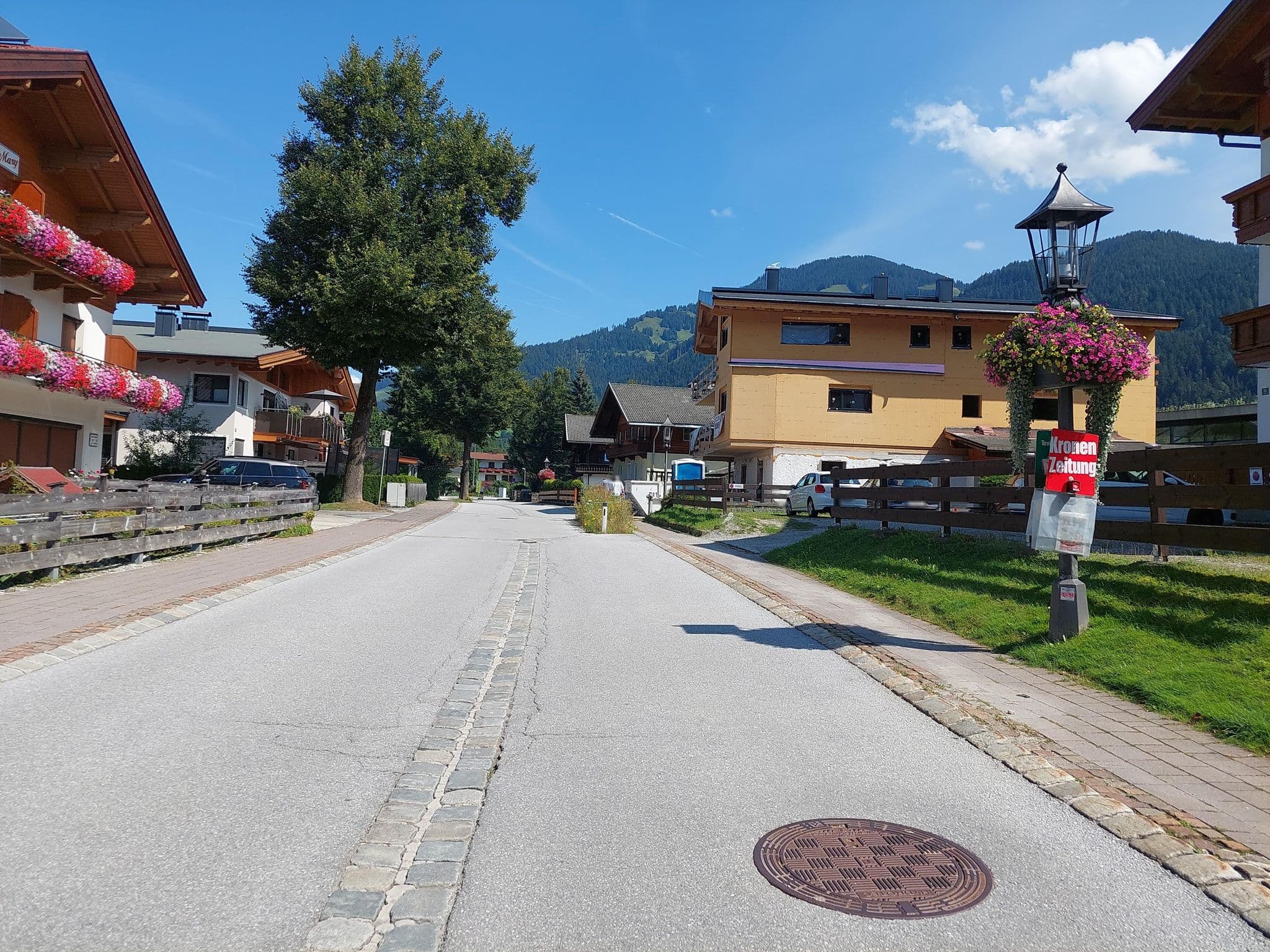 Street view near Pension Stoffenhof, Söll — © viavista (CC BY-SA · Mapillary)