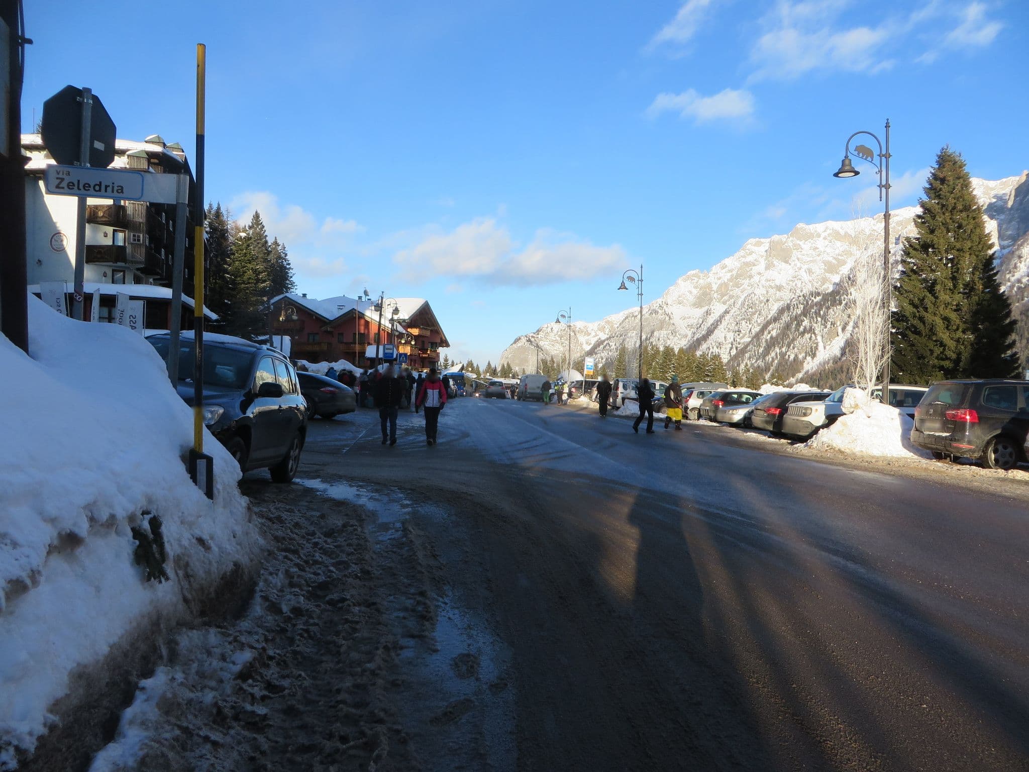 Street view near Hotel il Catturanino, Dimaro — © lary_fede (CC BY-SA · Mapillary)