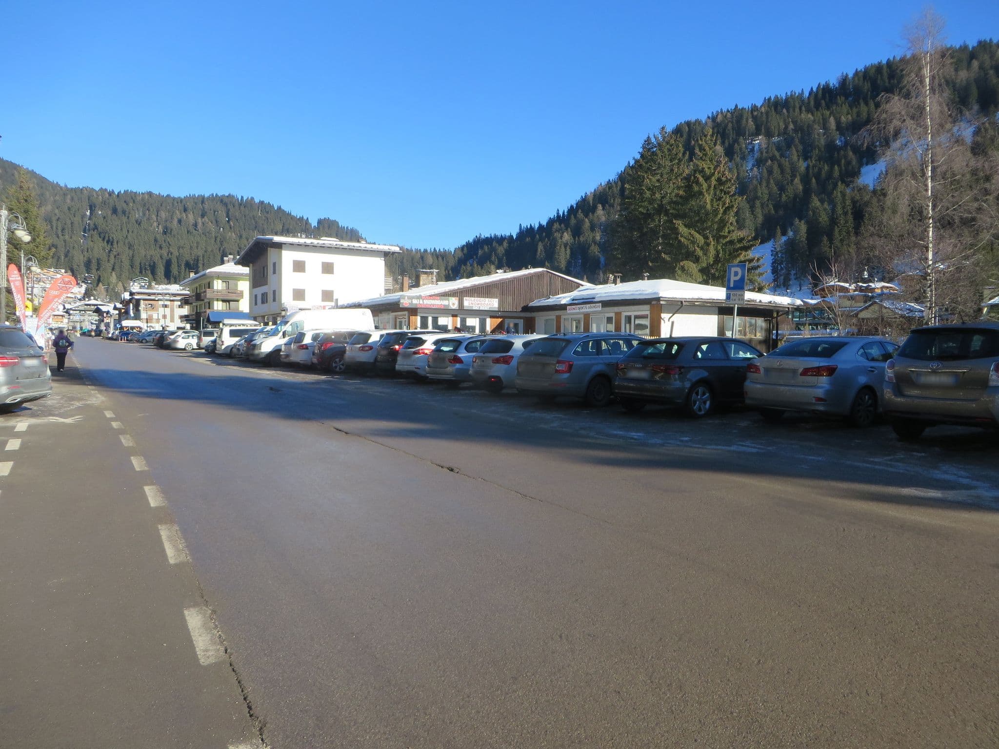 Street view near Bilocale San Souci - Serafini, Pinzolo — © lary_fede (CC BY-SA · Mapillary)