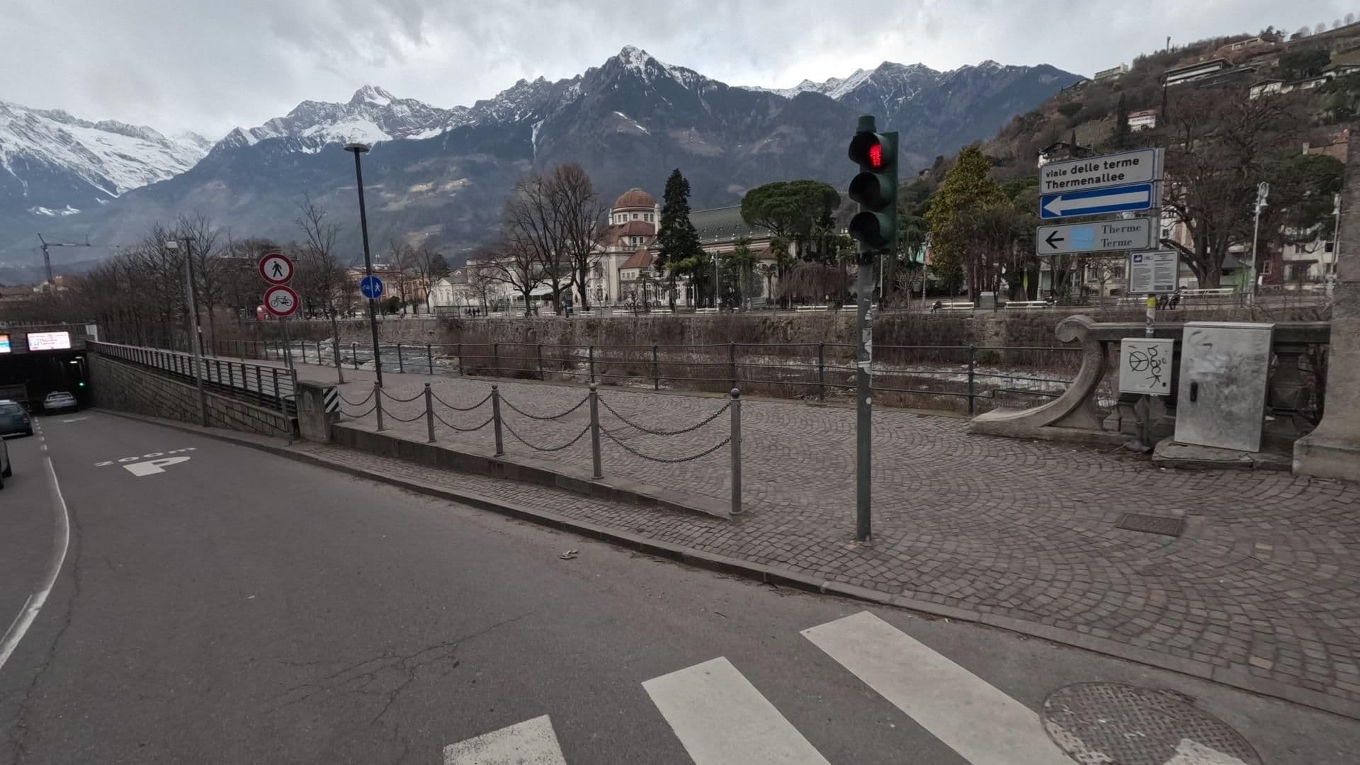 Street view near Domus Mea, Merano — © bct (CC BY-SA · Mapillary)