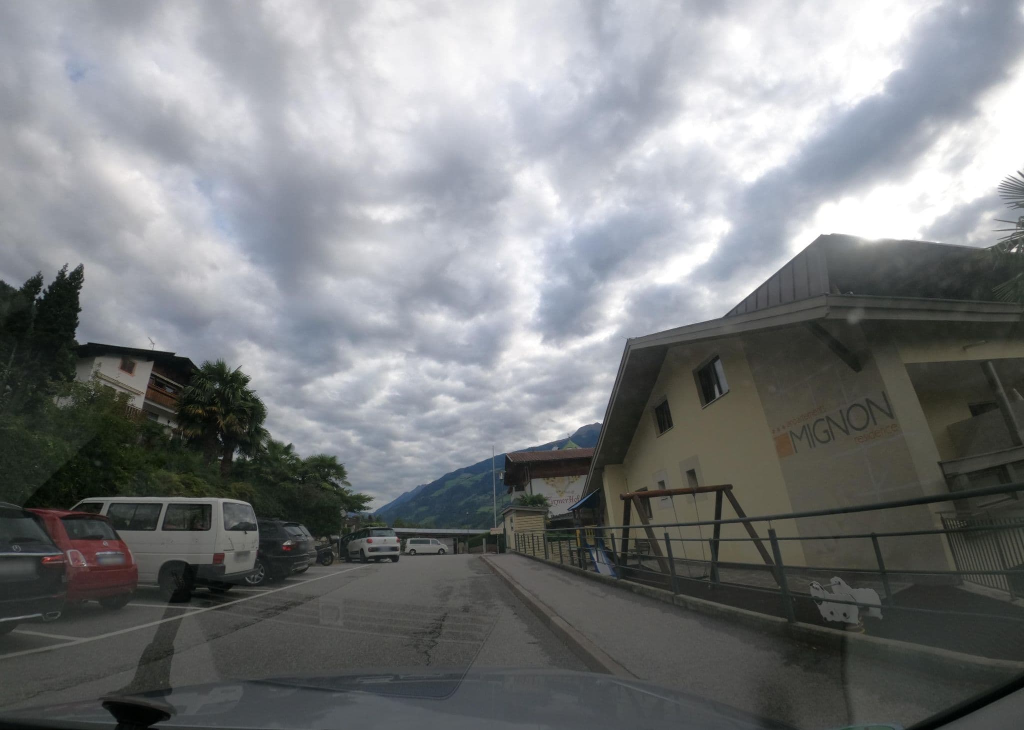 Street view near Residence Mignon, Scena - Schenna — © atze02 (CC BY-SA · Mapillary)