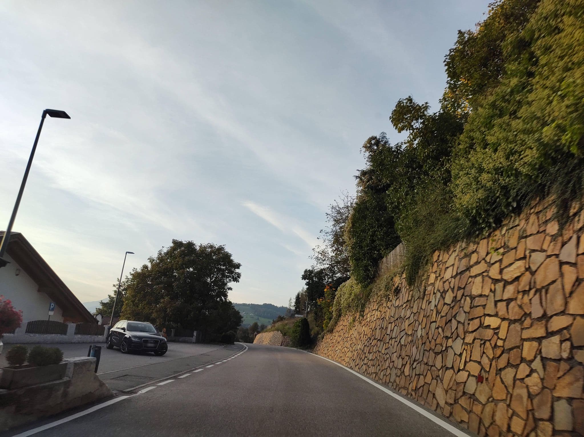 Street view near Gasserhof Chalets, Terlano — © thetornado76 (CC BY-SA · Mapillary)