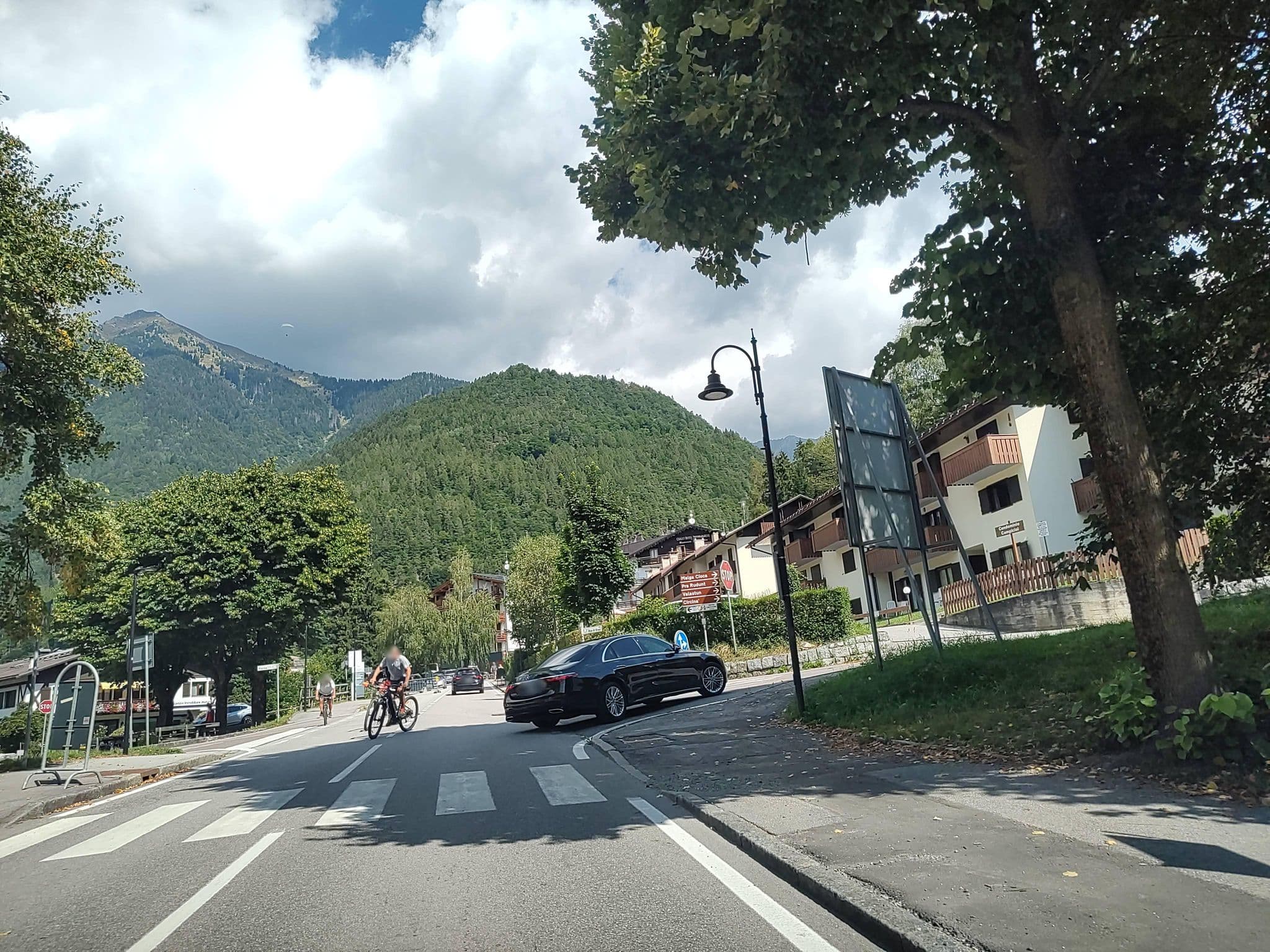 Street view near Residence Campicioi, Pinzolo — © lary_fede (CC BY-SA · Mapillary)