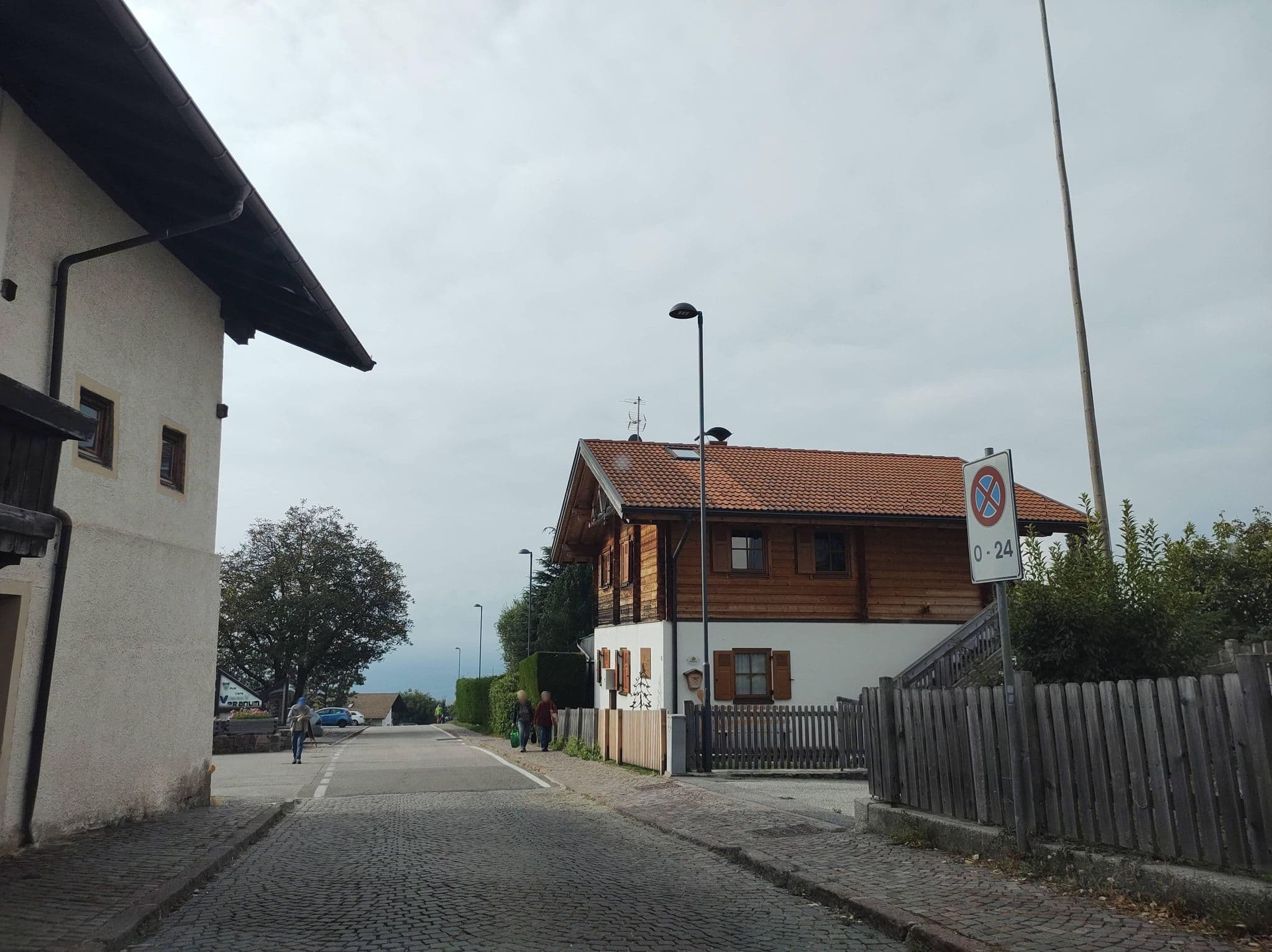 Street view near Hotel Restaurant Alber, Postal — © thetornado76 (CC BY-SA · Mapillary)
