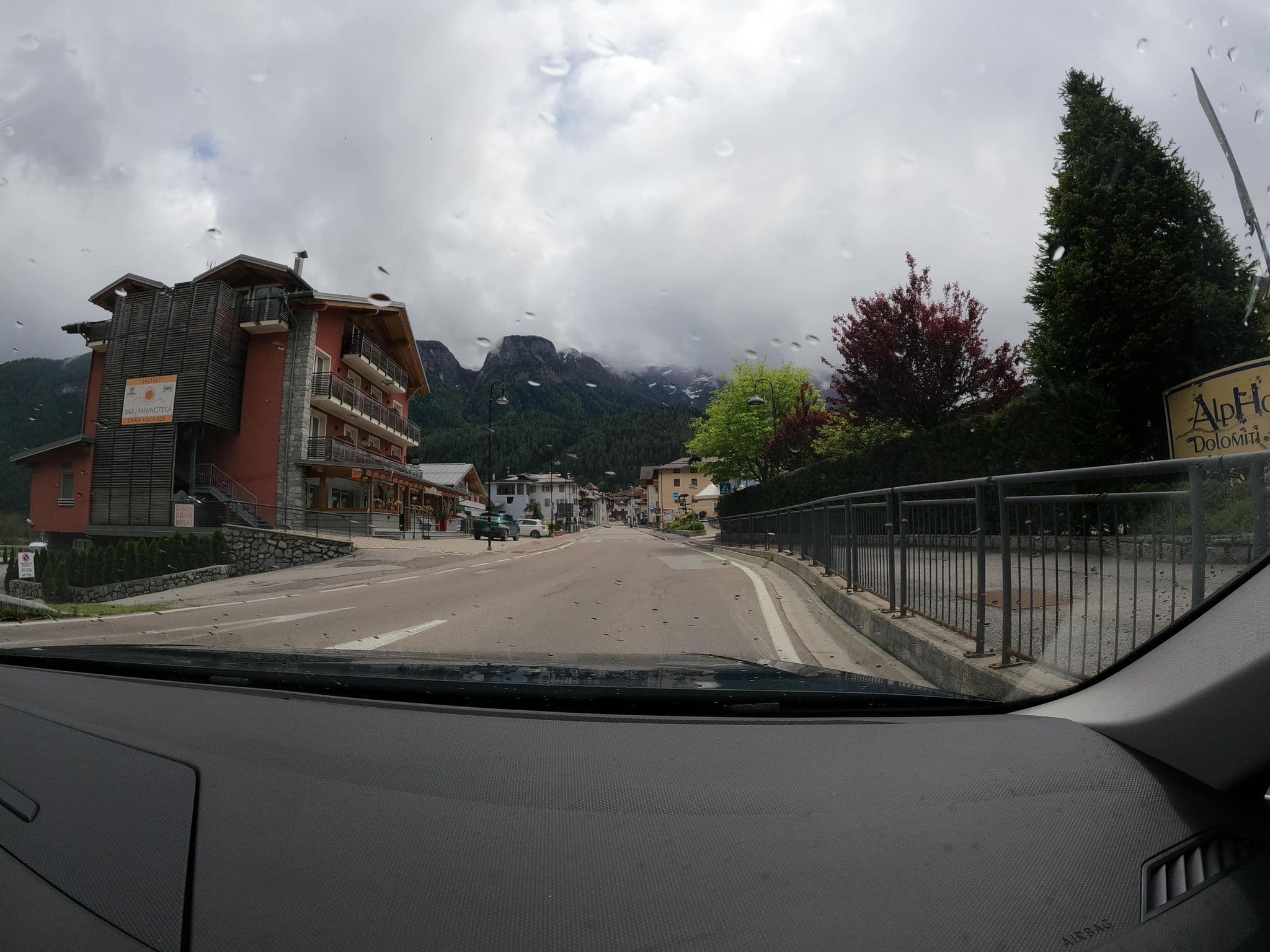 Street view near Gran Vacanze dimaro, Dimaro — © borovac (CC BY-SA · Mapillary)