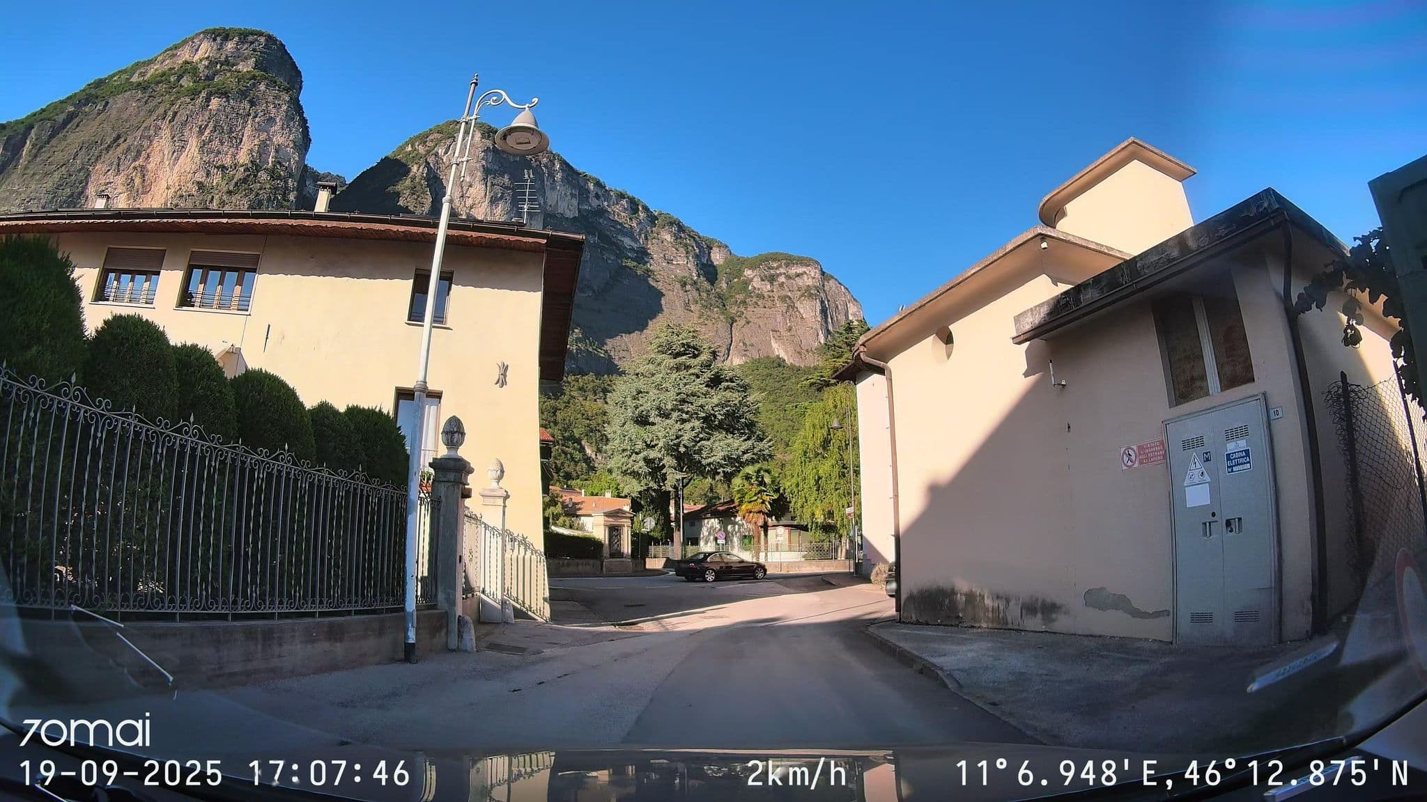 Street view near Drago SAS di Dalpiaz Nicoletta & C., Mezzocorona — © doriel (CC BY-SA · Mapillary)
