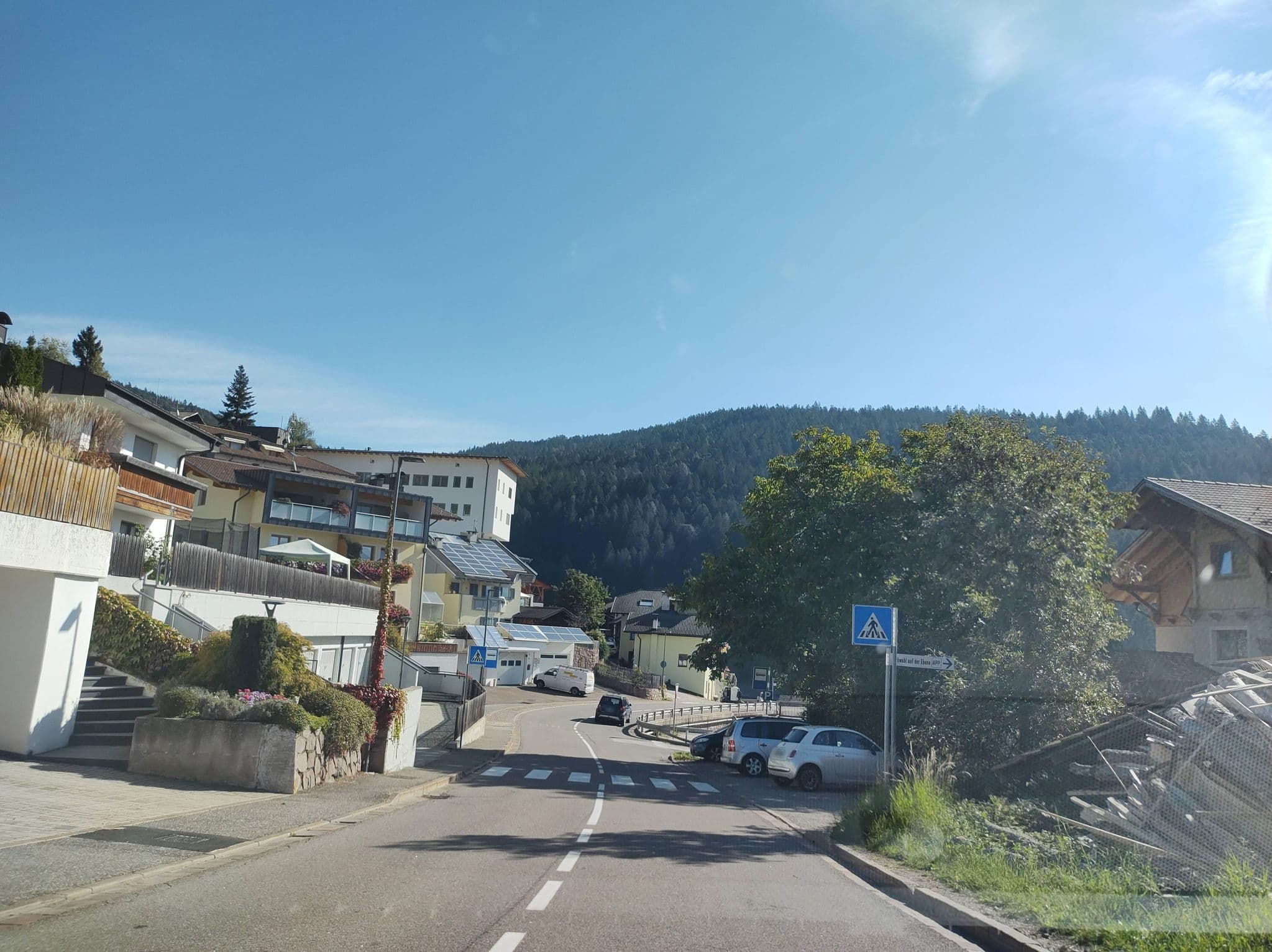 Street view near Schwabl auf der Ebene, Gargazzone — © thetornado76 (CC BY-SA · Mapillary)