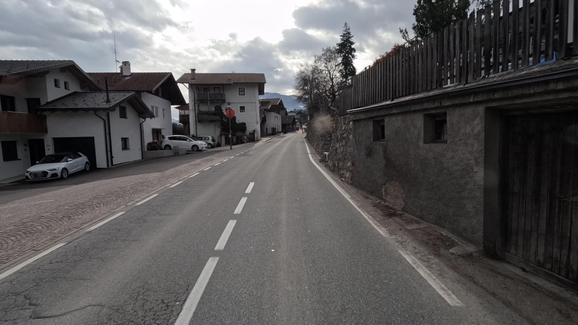 Street view near Pensione Thalerhof, Scena - Schenna — © bct (CC BY-SA · Mapillary)