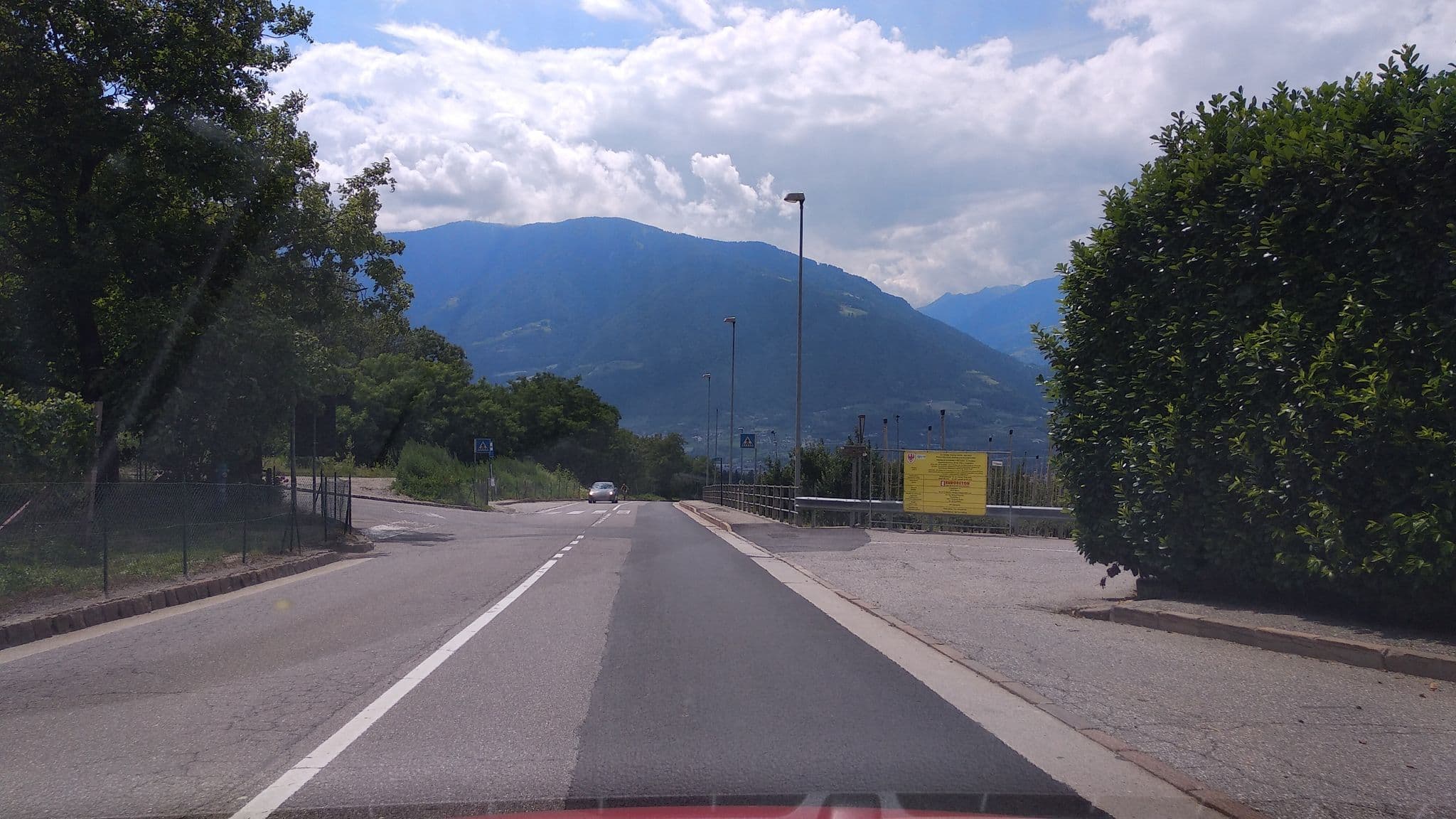 Street view near Albergo eremita, Scena — © steinm (CC BY-SA · Mapillary)