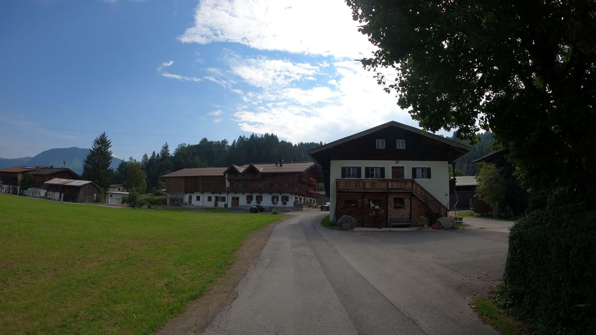 Street view near Lacknerhof Jugendheim, Sankt Johann in Tirol — © osmplus_org (CC BY-SA · Mapillary)