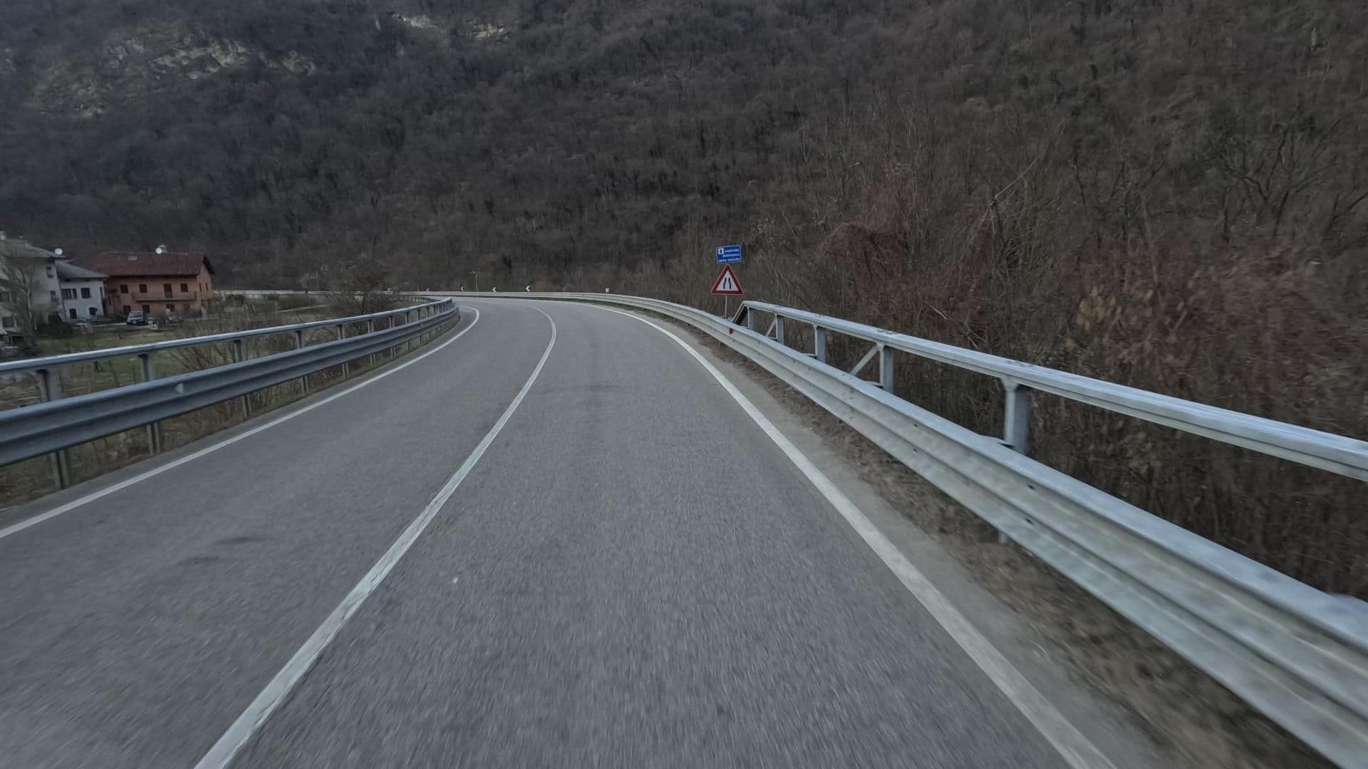 Street view near Hotel Italia, Feltre — © bct (CC BY-SA · Mapillary)
