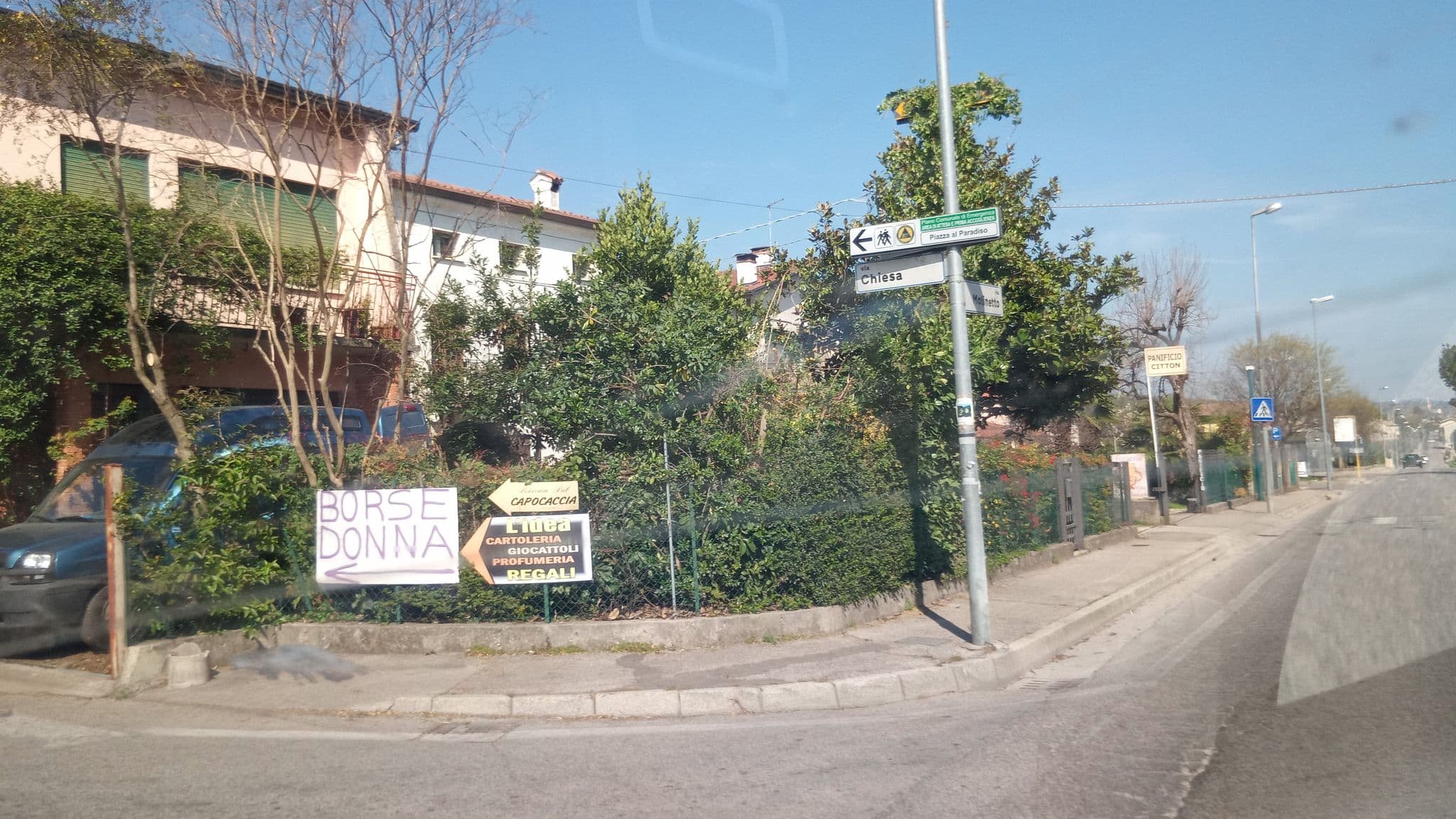 Street view near Osteria Canal 1803, Borso del Grappa — © alesarrett (CC BY-SA · Mapillary)