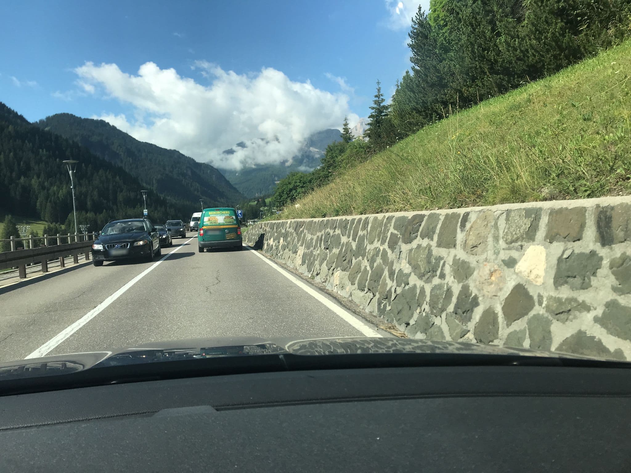 Street view near Garni Juri, La Valle - Wengen — © atze777 (CC BY-SA · Mapillary)