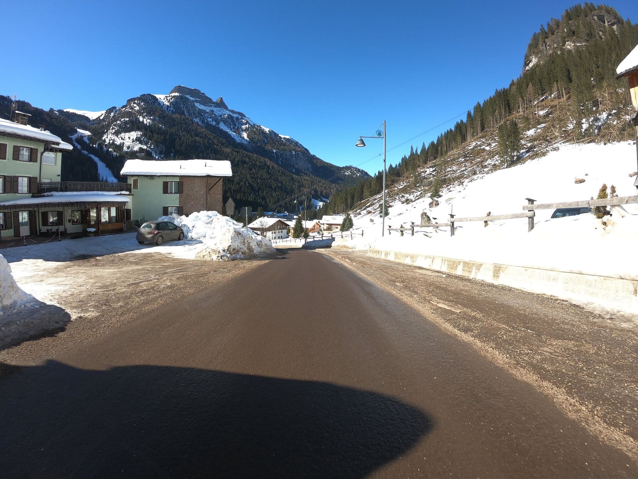 Street view near albergo maria nives, Canazei — © chrisbeddow (CC BY-SA · Mapillary)