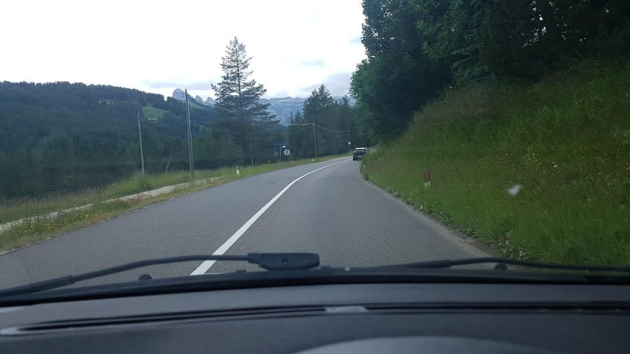 Street view near Hotel "Gran paradiso", Livinallongo del Col di Lana — © mik007 (CC BY-SA · Mapillary)