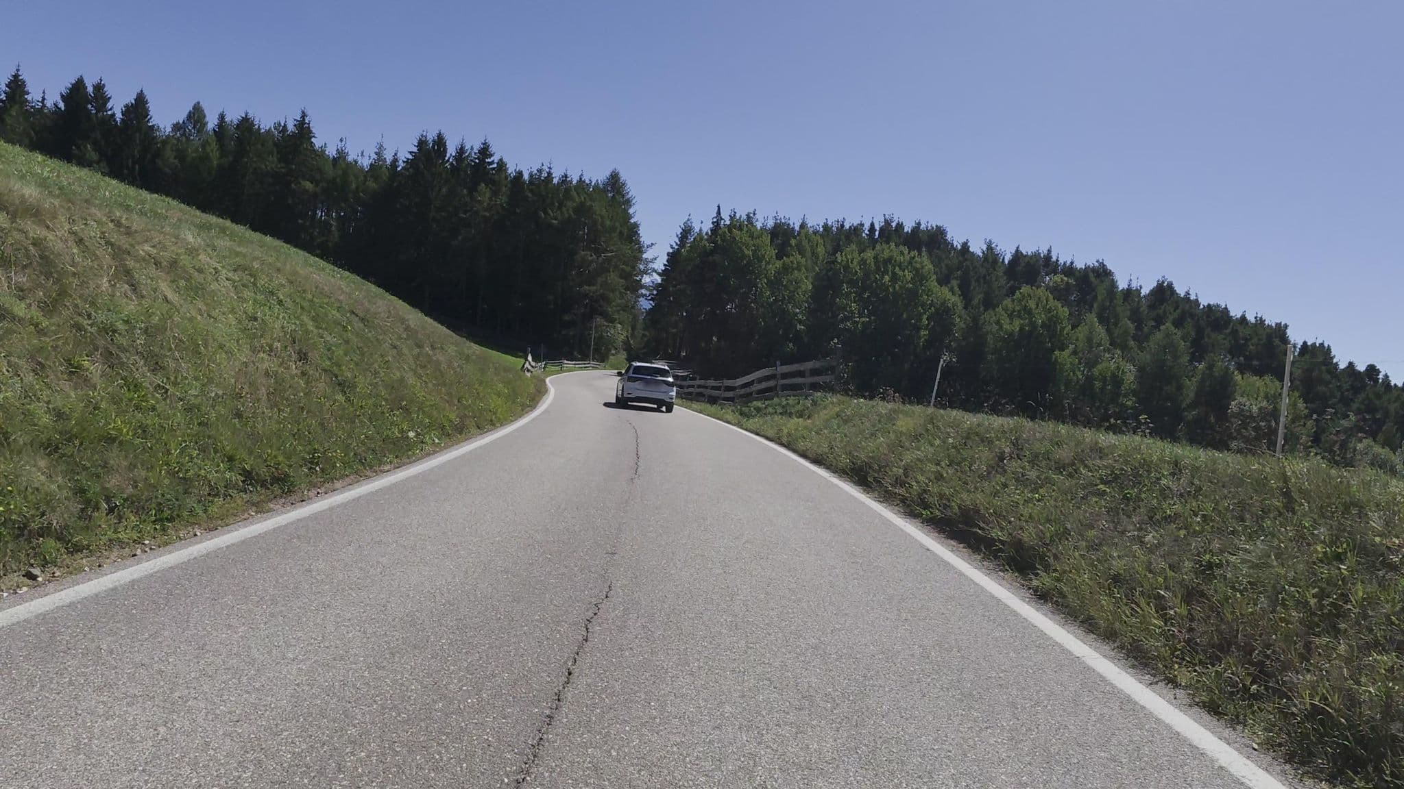 Street view near Victory futsal, Renon — © Guzzi_Franze (CC BY-SA · Mapillary)