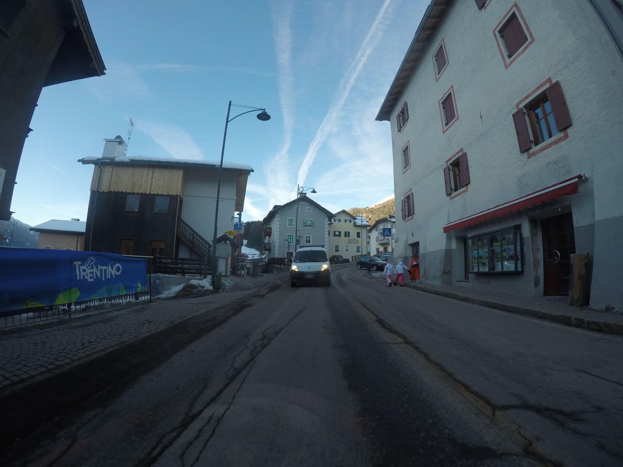 Street view near Ciasa Savoy, Vigo di Fassa — © chrisbeddow (CC BY-SA · Mapillary)