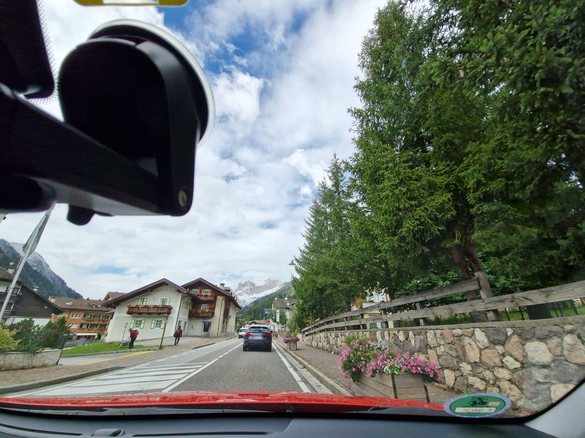 Street view near Il Caminetto, Canazei — © mcliquid (CC BY-SA · Mapillary)