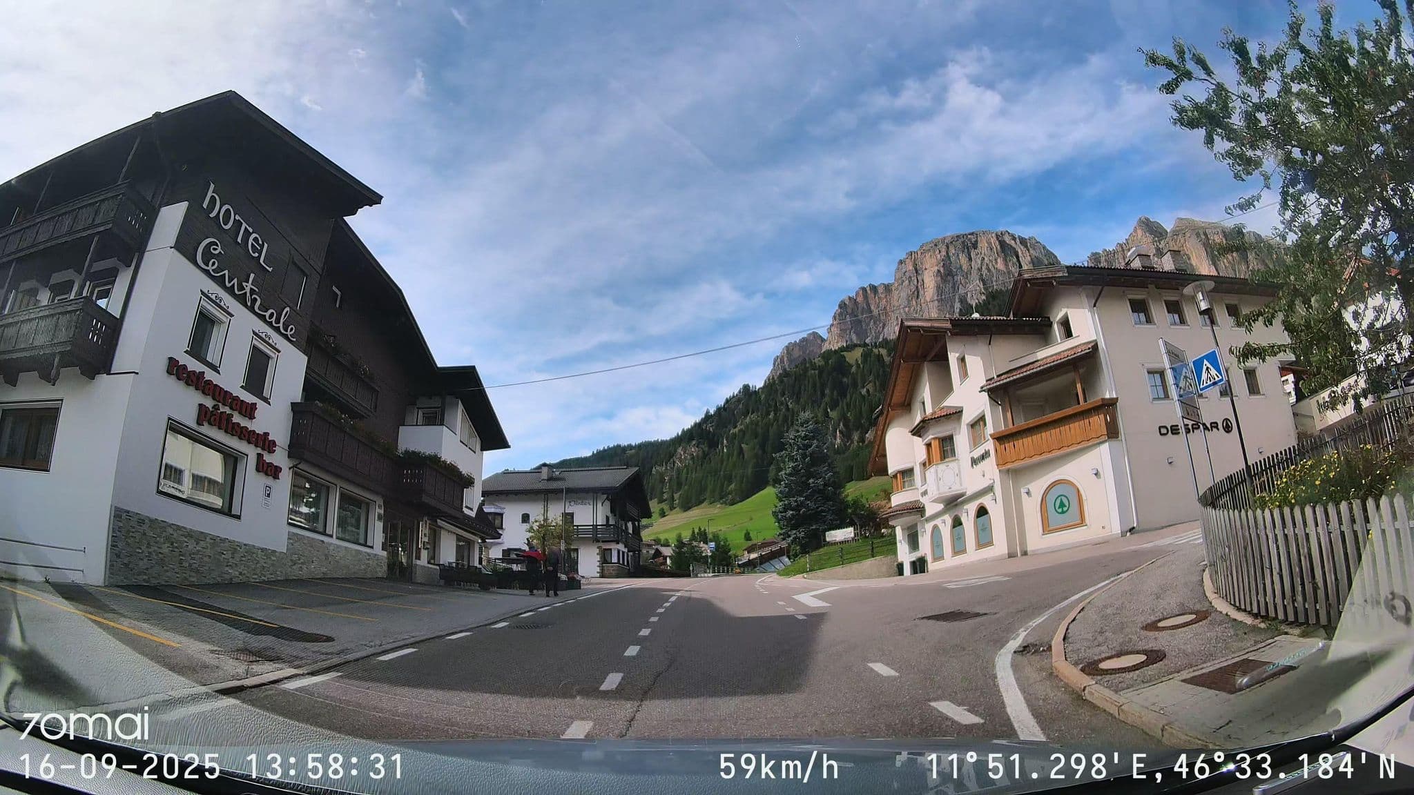 Street view near Hotel Centrale, Selva — © doriel (CC BY-SA · Mapillary)