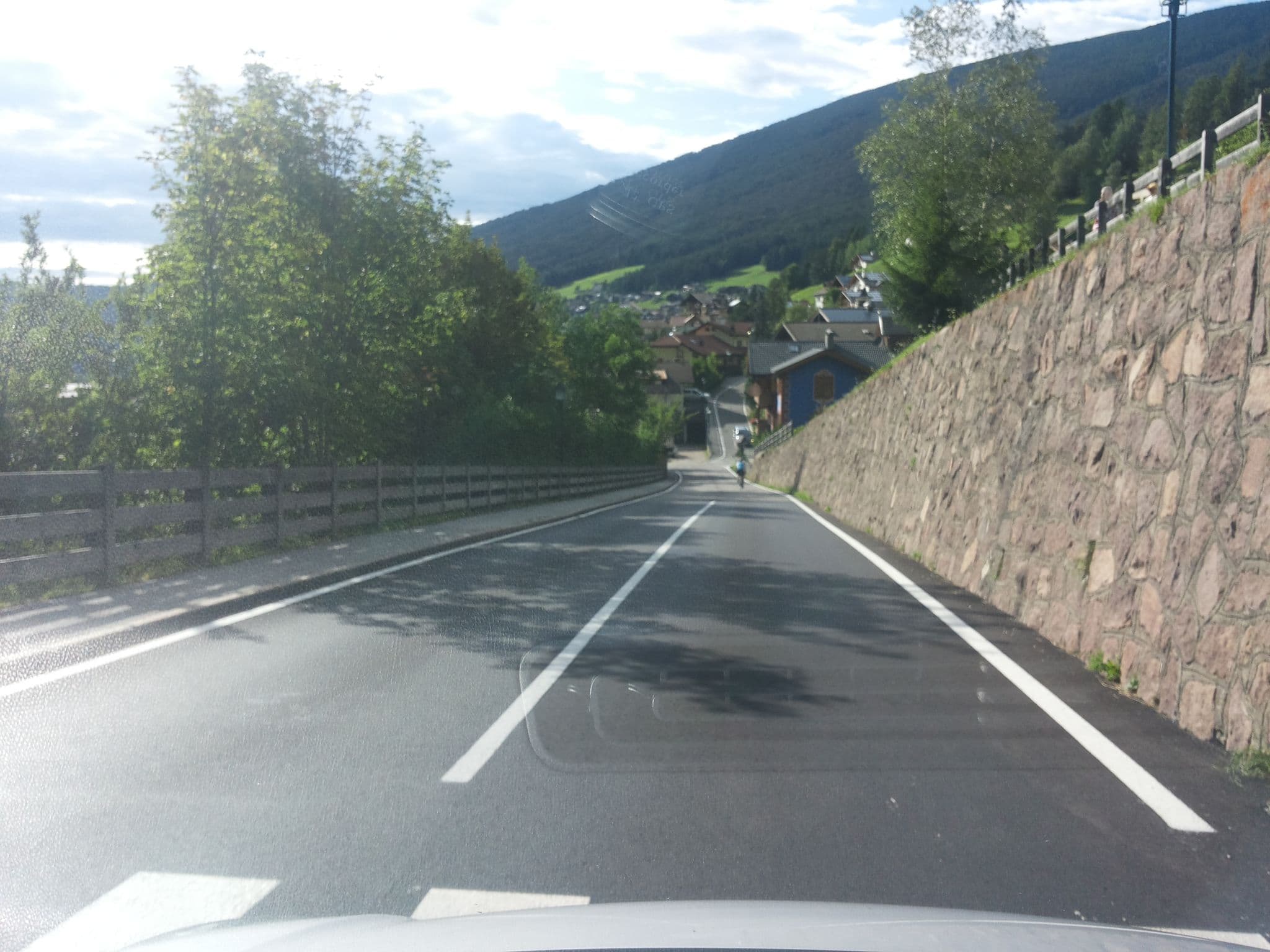 Street view near Apartment 4 Holiday Apartment Mirandula, Ortisei — © musuruan (CC BY-SA · Mapillary)