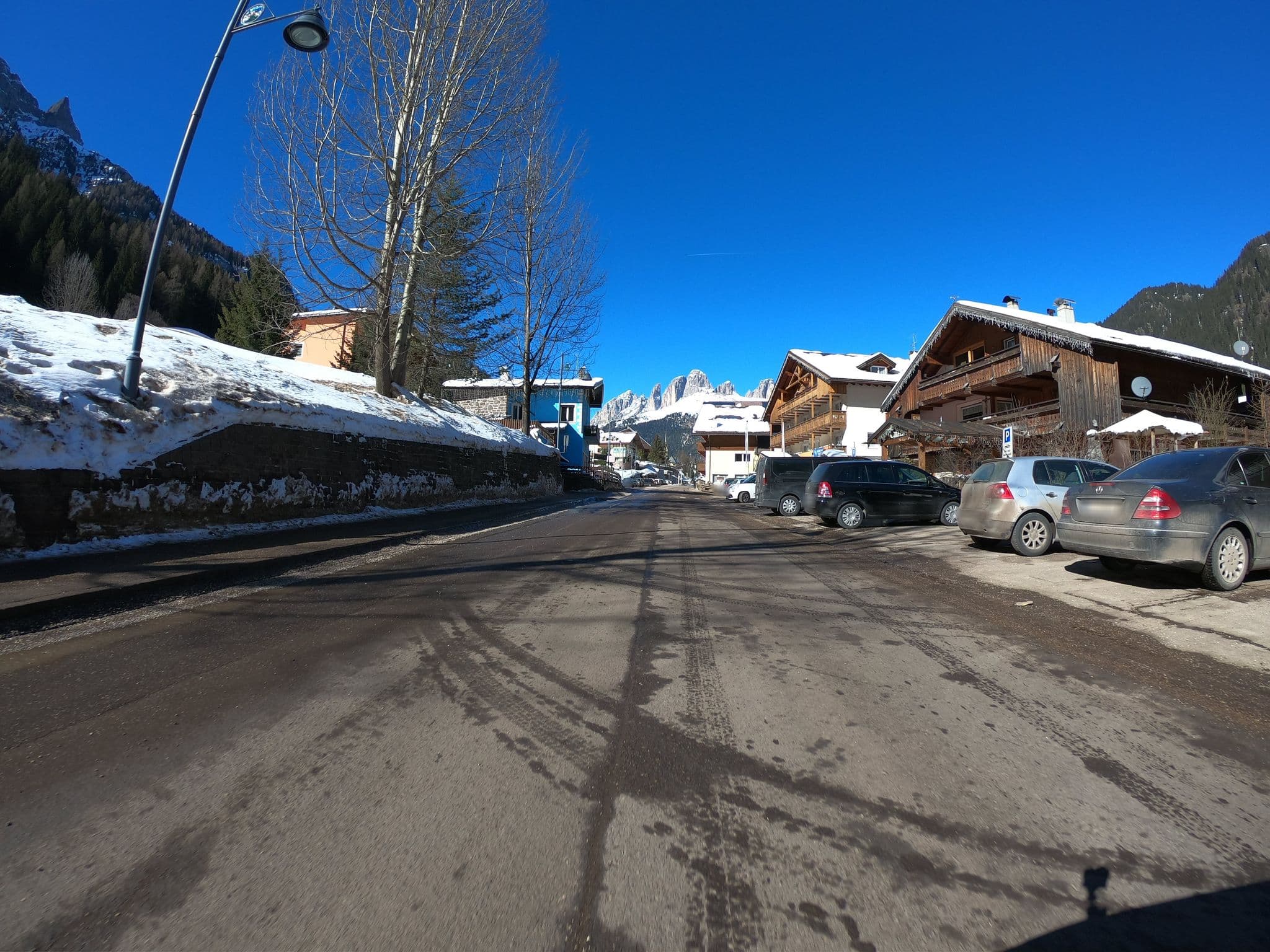 Street view near Garni Cirelle, Canazei — © chrisbeddow (CC BY-SA · Mapillary)
