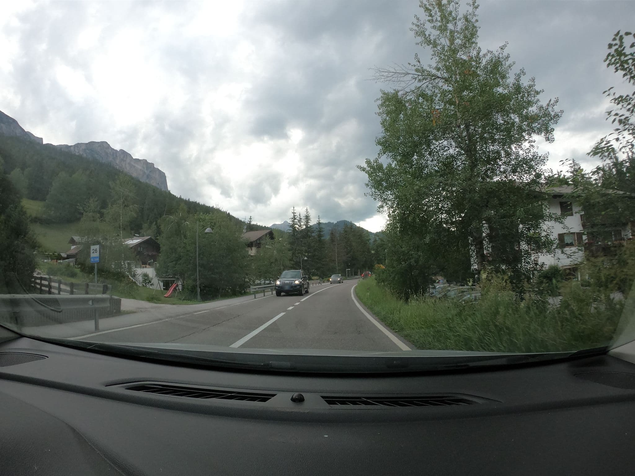Street view near Pension Amalia, La Valle - Wengen — © vst (CC BY-SA · Mapillary)