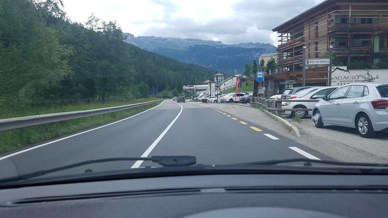 Street view near Legacio, La Valle - Wengen — © mik007 (CC BY-SA · Mapillary)