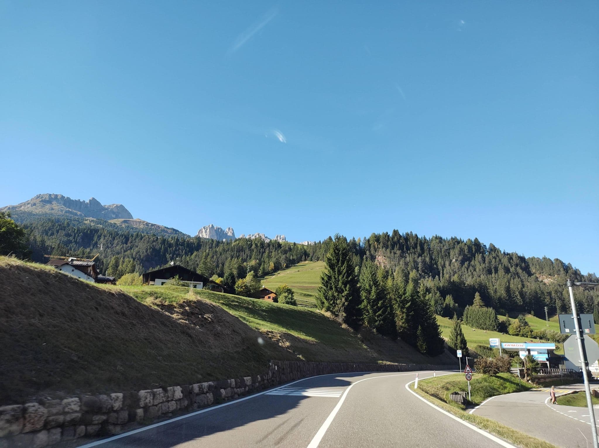 Street view near Hotel Sayonara, Vigo di Fassa — © thetornado76 (CC BY-SA · Mapillary)