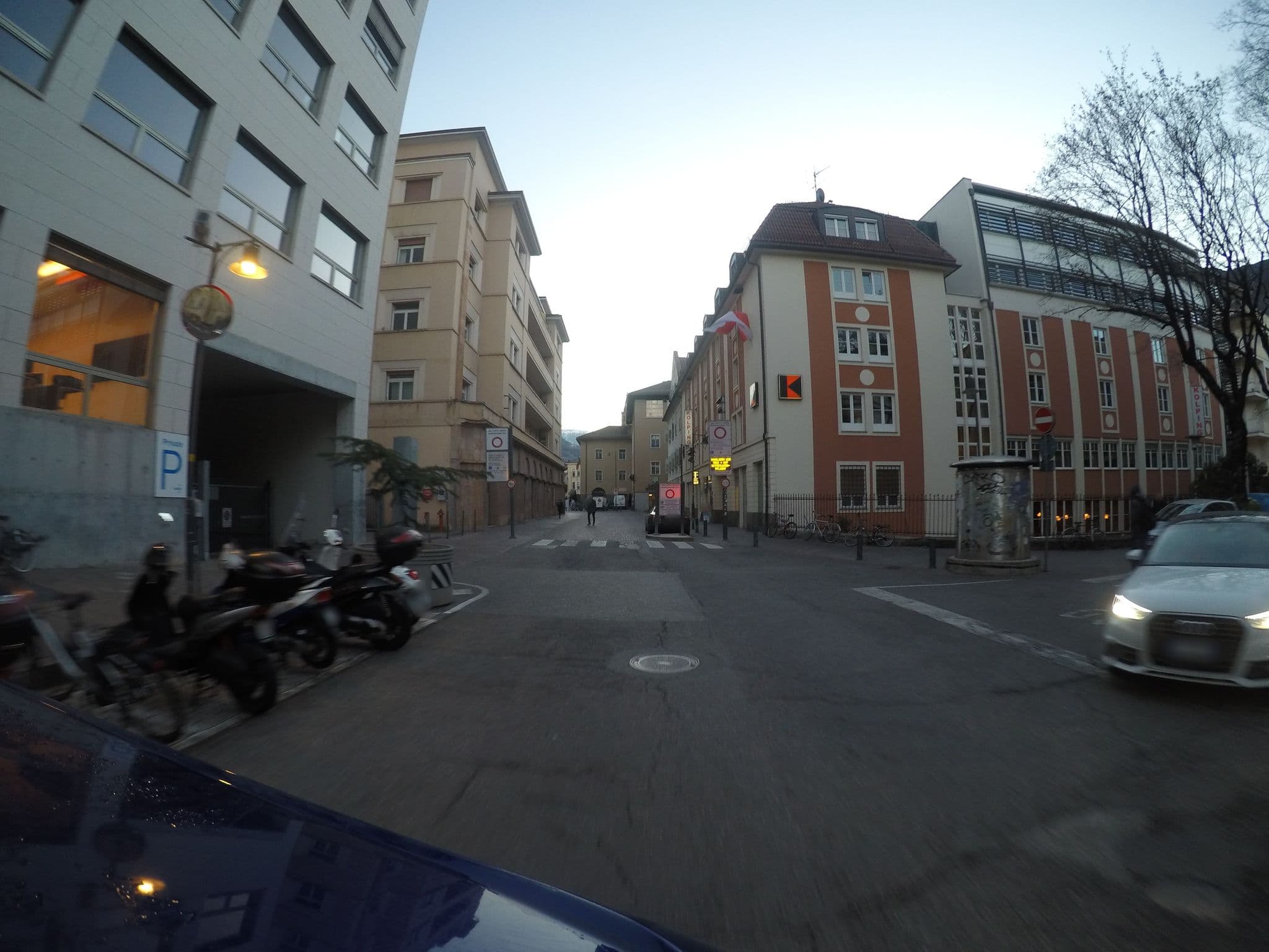 Street view near Kolpinghaus, Bolzano — © chrisbeddow (CC BY-SA · Mapillary)