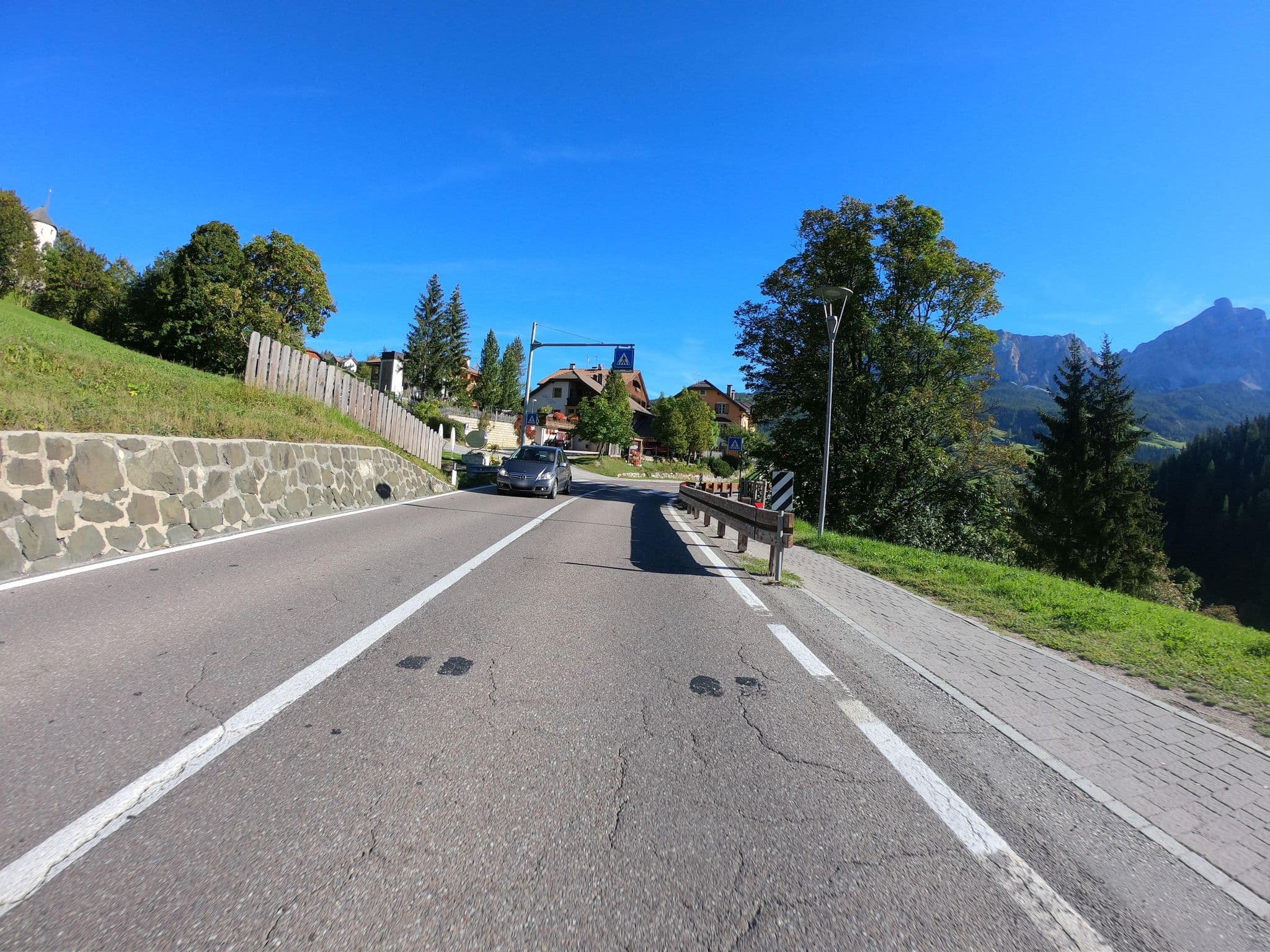 Street view near Hotel Ciasa Antines, La Valle - Wengen — © joostjakob (CC BY-SA · Mapillary)
