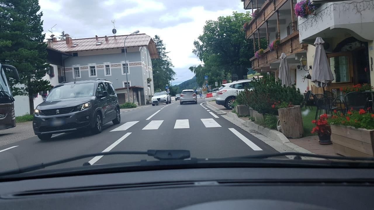 Street view near Albergo Dolomiti di Detomas Giovanni Battista & C. SNC, Vigo di Fassa — © mik007 (CC BY-SA · Mapillary)
