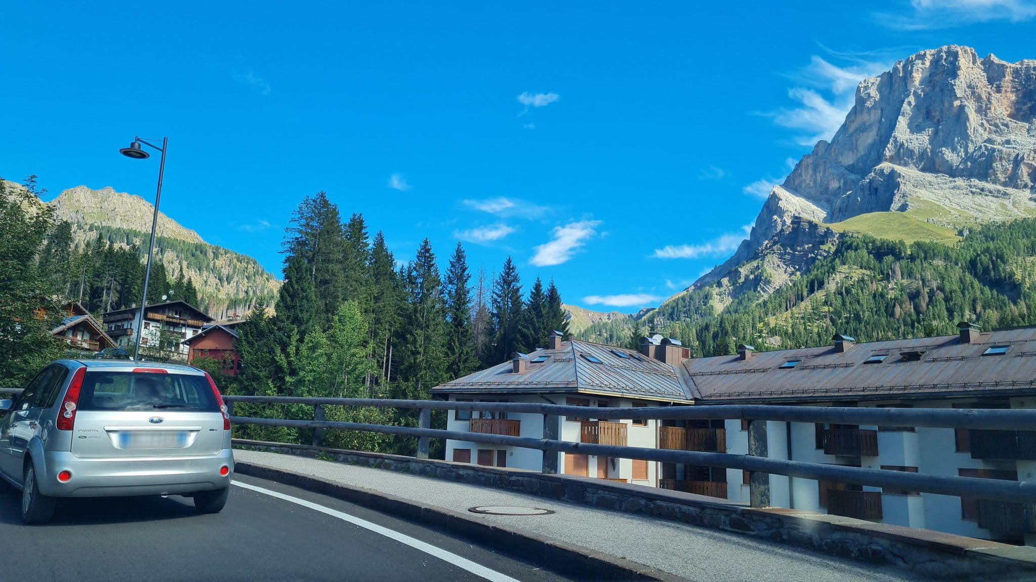 Street view near Hotel Cima Rosetta, Tonadico — © laniuscollurio (CC BY-SA · Mapillary)