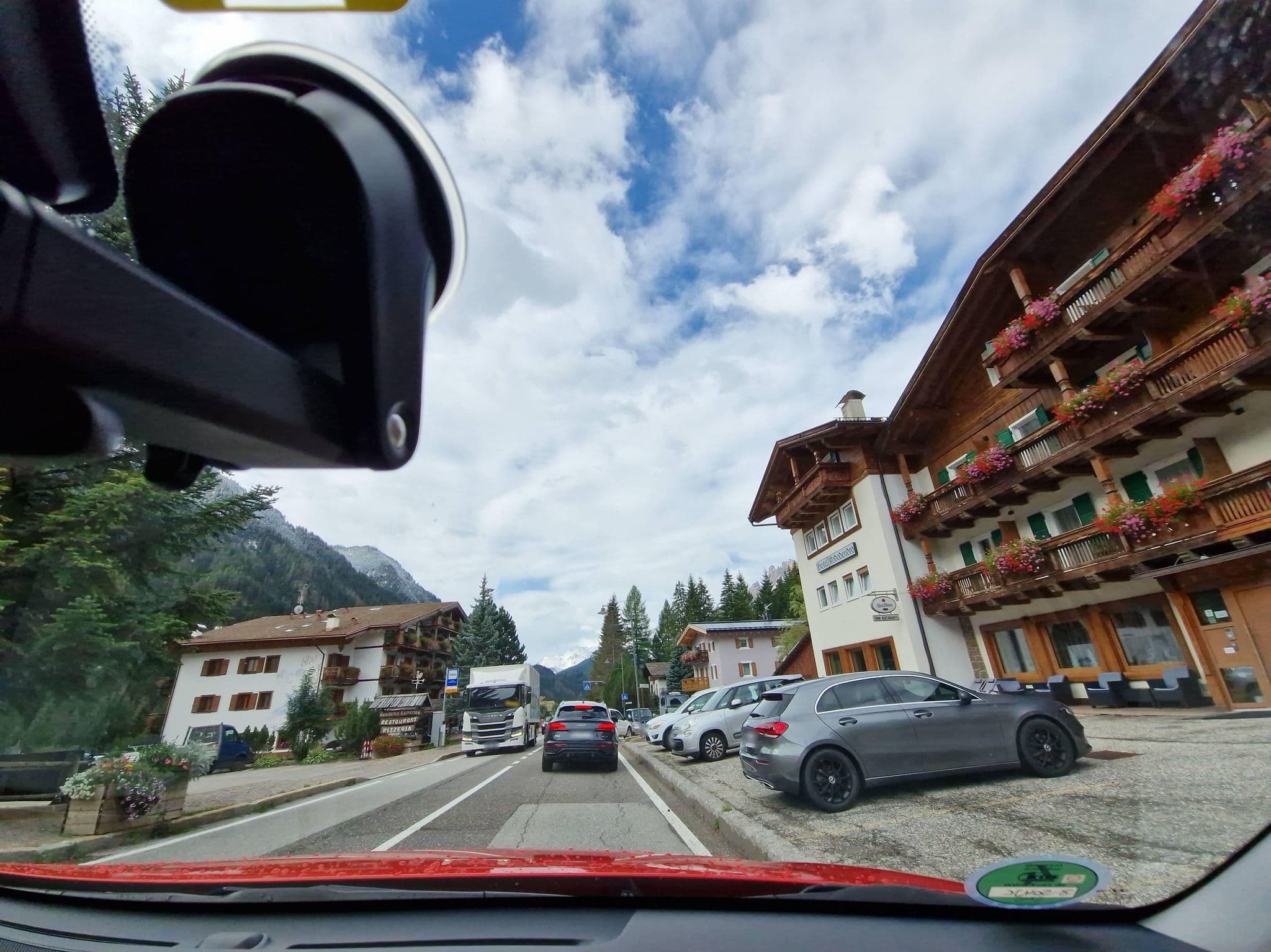 Street view near Garnì Defrancesco, Canazei — © mcliquid (CC BY-SA · Mapillary)