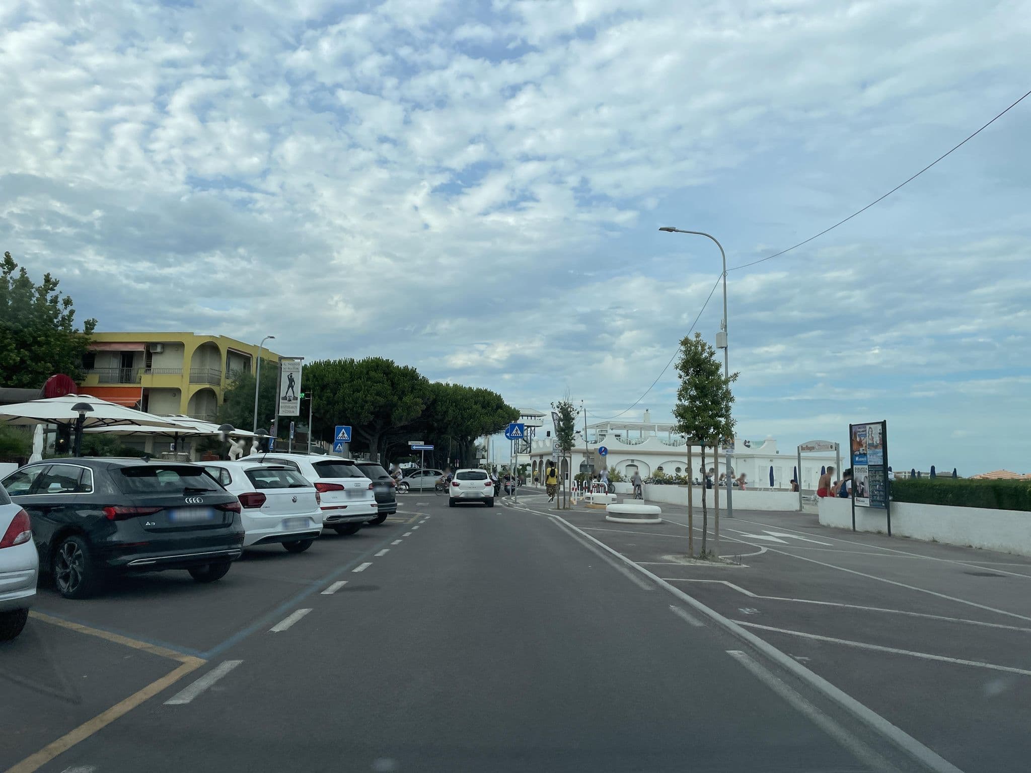 Street view near Agenzia Vear Mare 23, Lido di Pomposa-Lido degli Scacchi — © u001 (CC BY-SA · Mapillary)