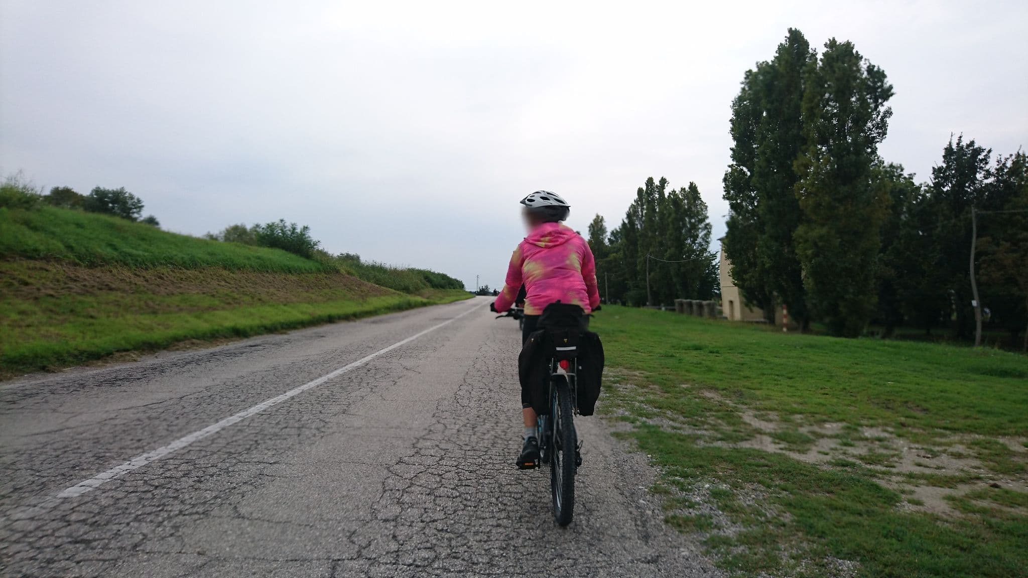 Street view near Agriturismo Le Giarrette, Scardovari — © voschix (CC BY-SA · Mapillary)