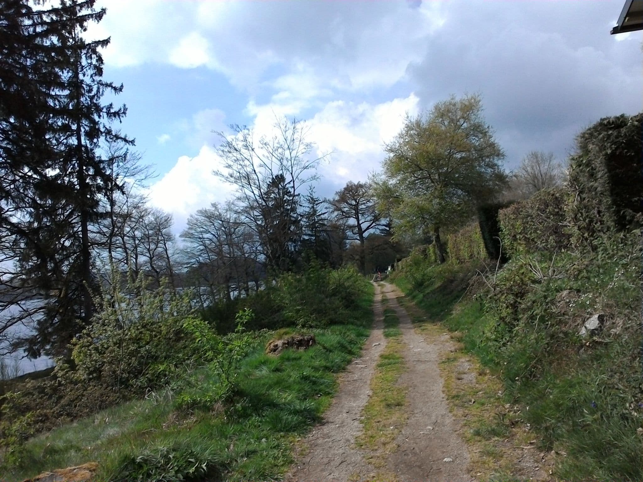 Street view near 20, Saulieu — © mprins (CC BY-SA · Mapillary)