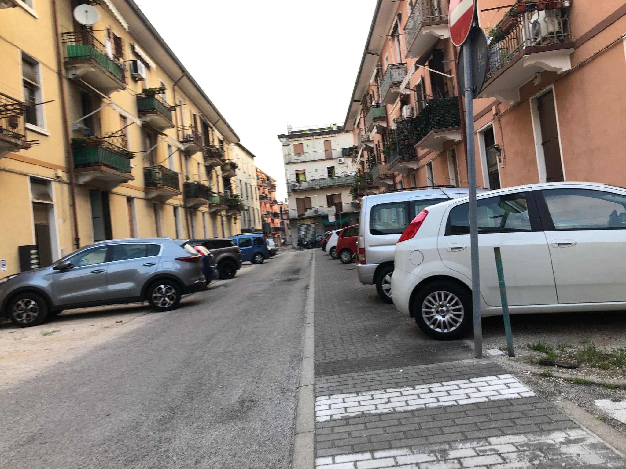 Street view near Apartment Nervesa 5, Mestre — © prometeos (CC BY-SA · Mapillary)