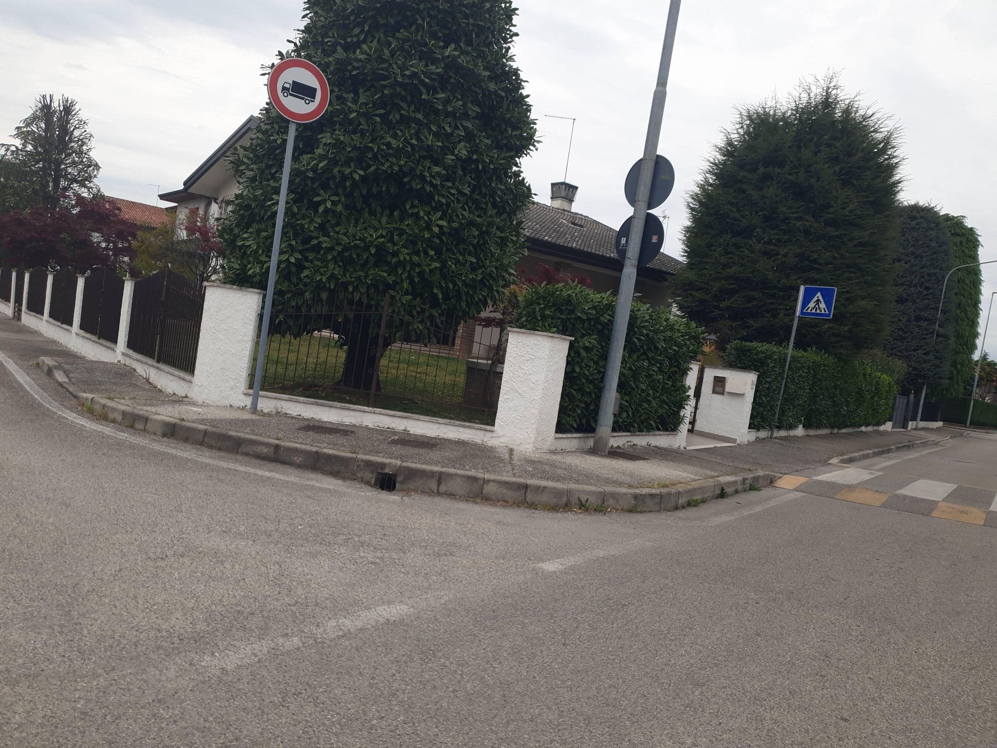Street view near Speed Gel SRL, Zelarino — © voschix (CC BY-SA · Mapillary)