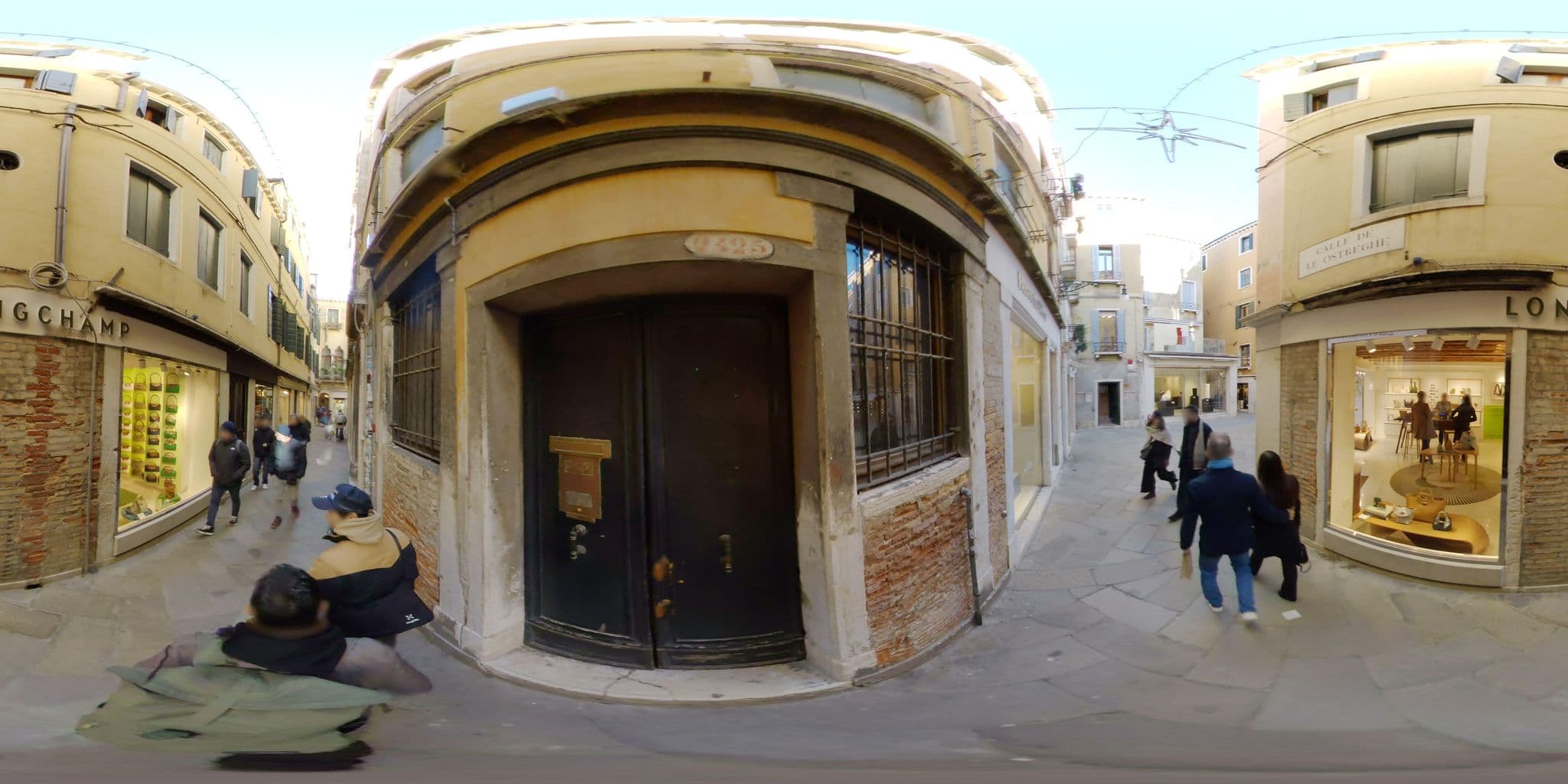 Street view near Albergo Saturnia & Internazionale SPA, Venice — © mapconcierge (CC BY-SA · Mapillary)