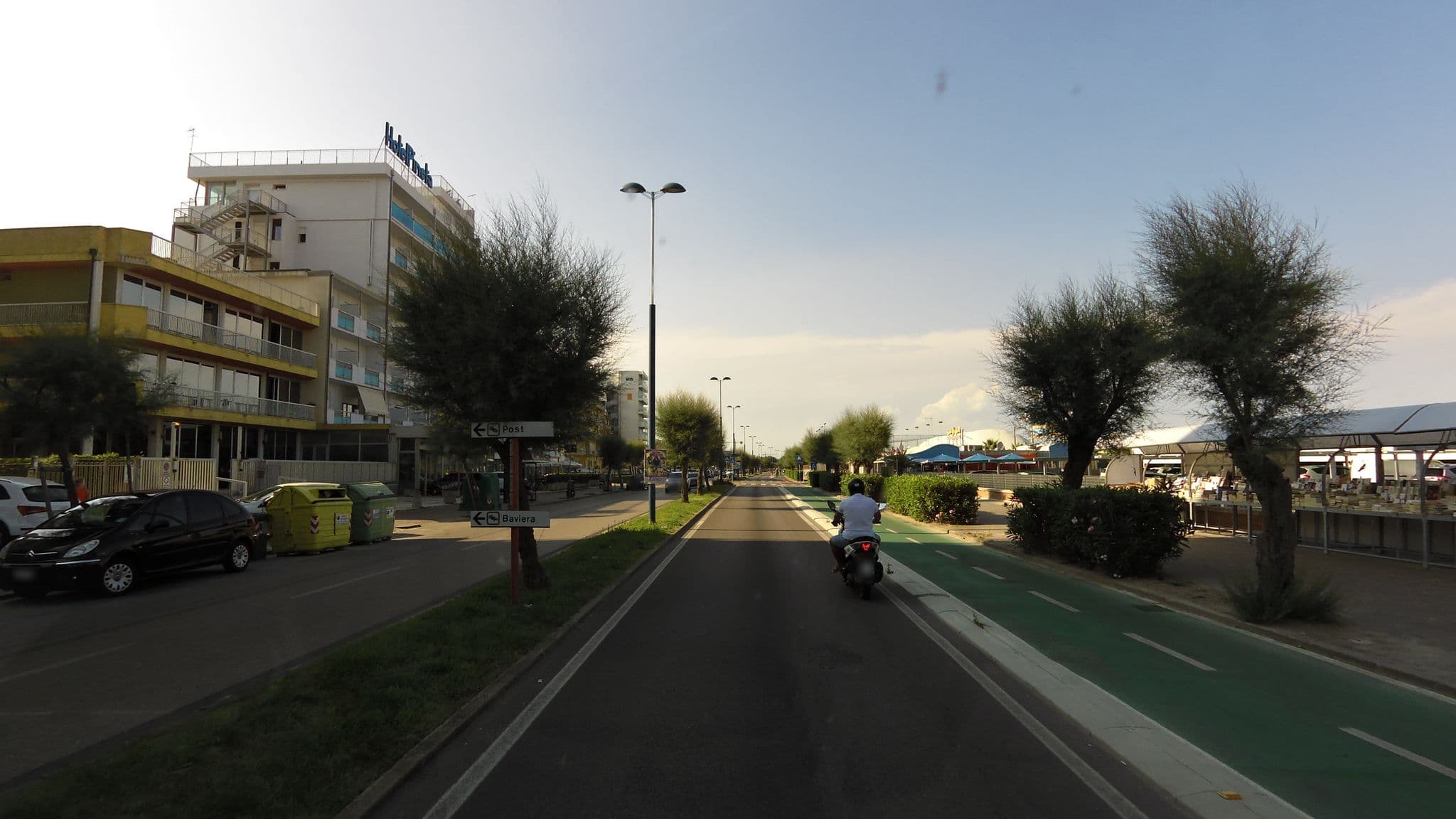 Street view near Hotel Ariston, Chioggia — © czmrtn (CC BY-SA · Mapillary)