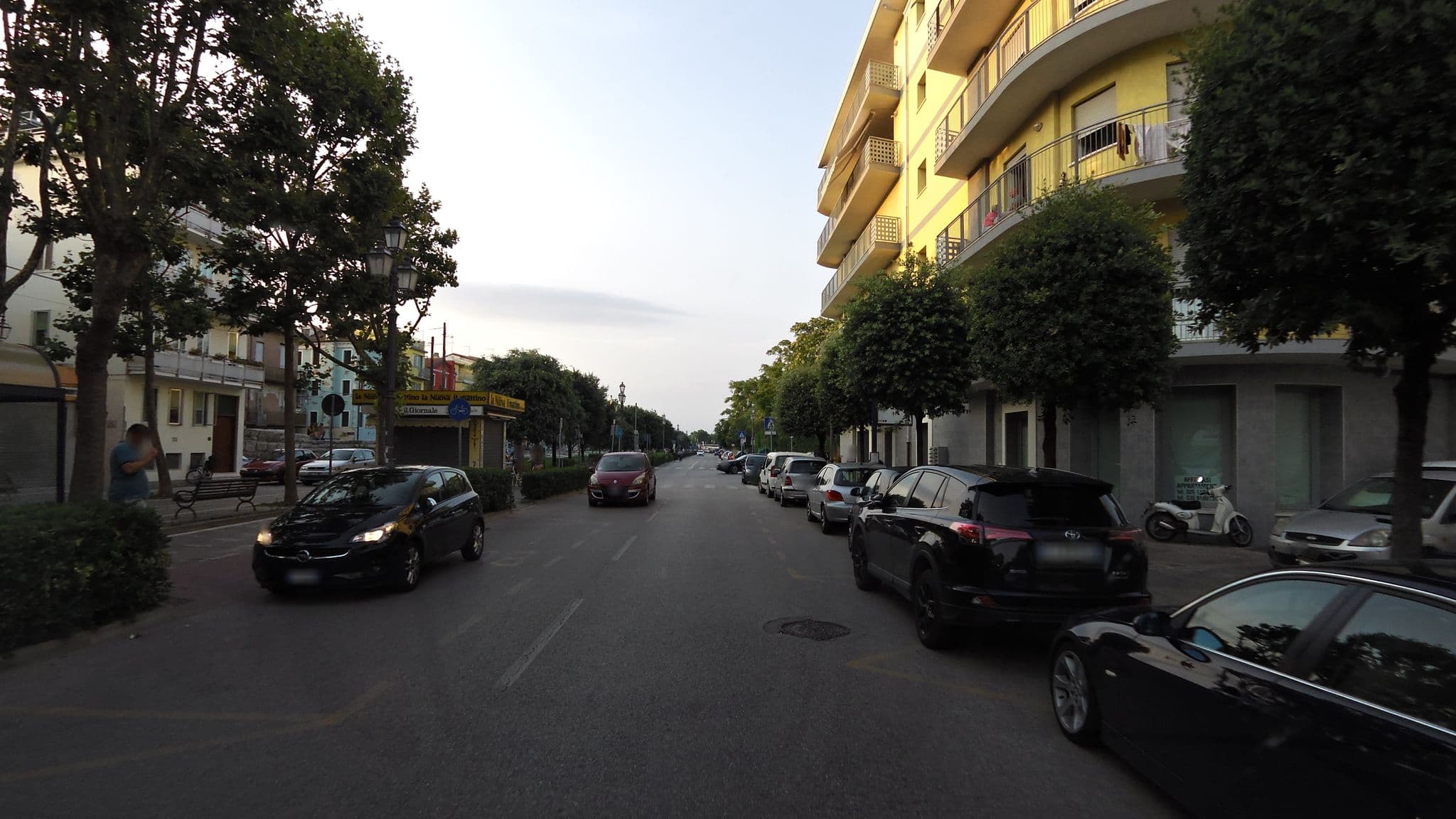 Street view near Pensione Arcobaleno di Boscolo Fabio Camiletto, Chioggia — © czmrtn (CC BY-SA · Mapillary)