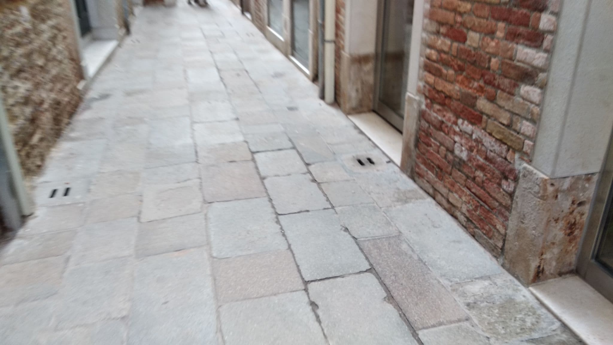 Street view near Locanda Ca' Zose, Venice — © mircozorzo (CC BY-SA · Mapillary)
